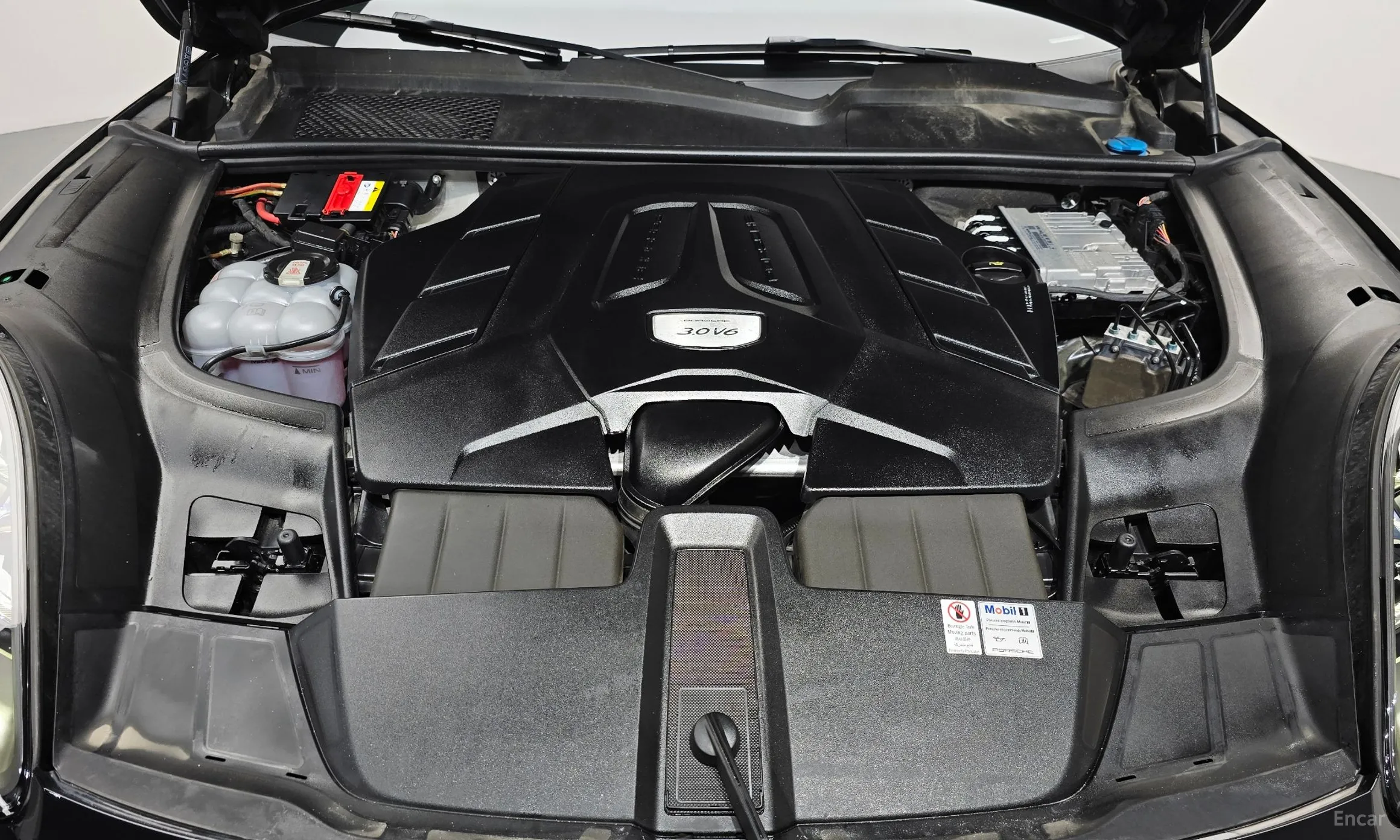Porsche Cayenne (PO536) превью 6