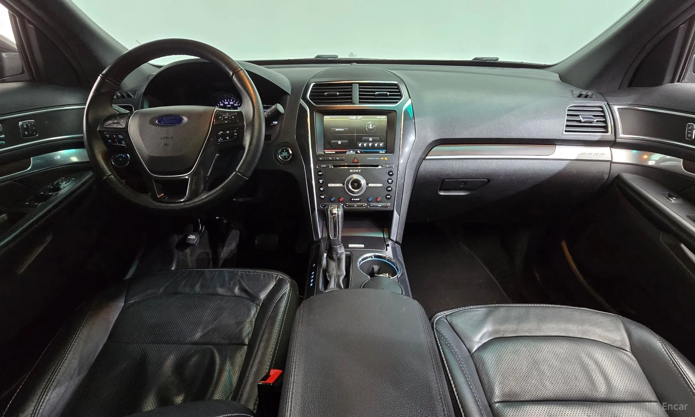Ford Explorer превью 7