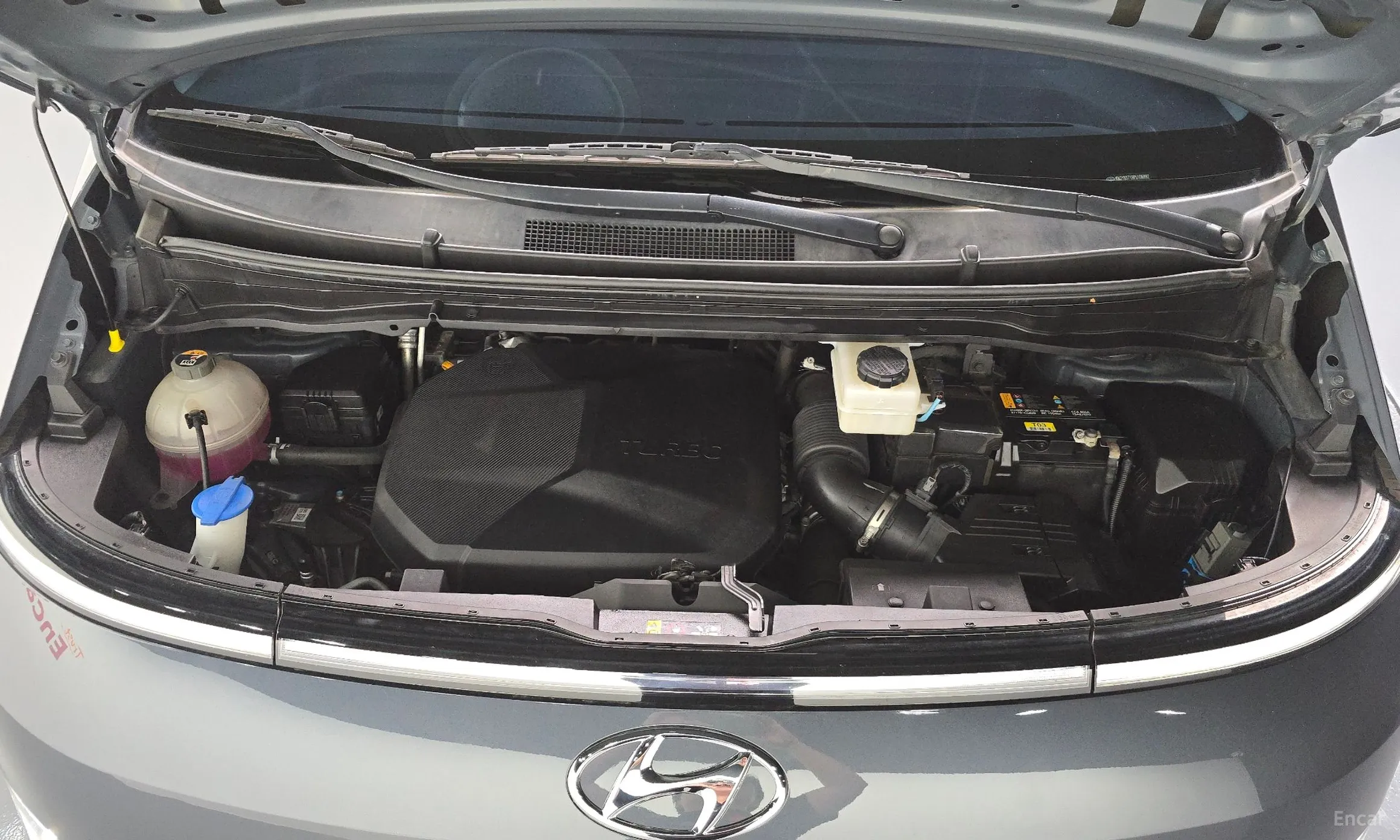 Hyundai Staria превью 6