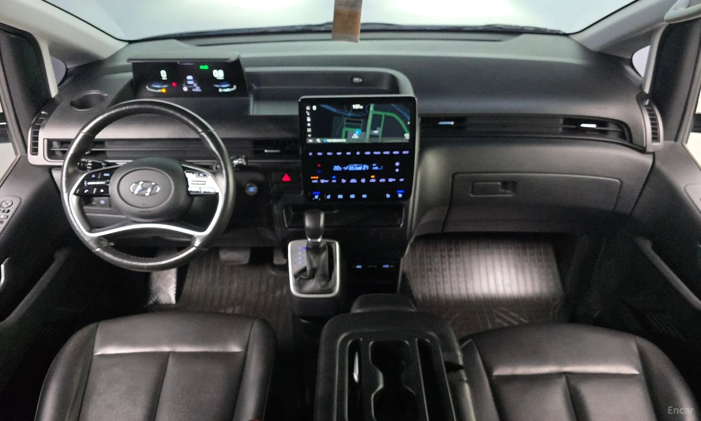 Hyundai Staria превью 7