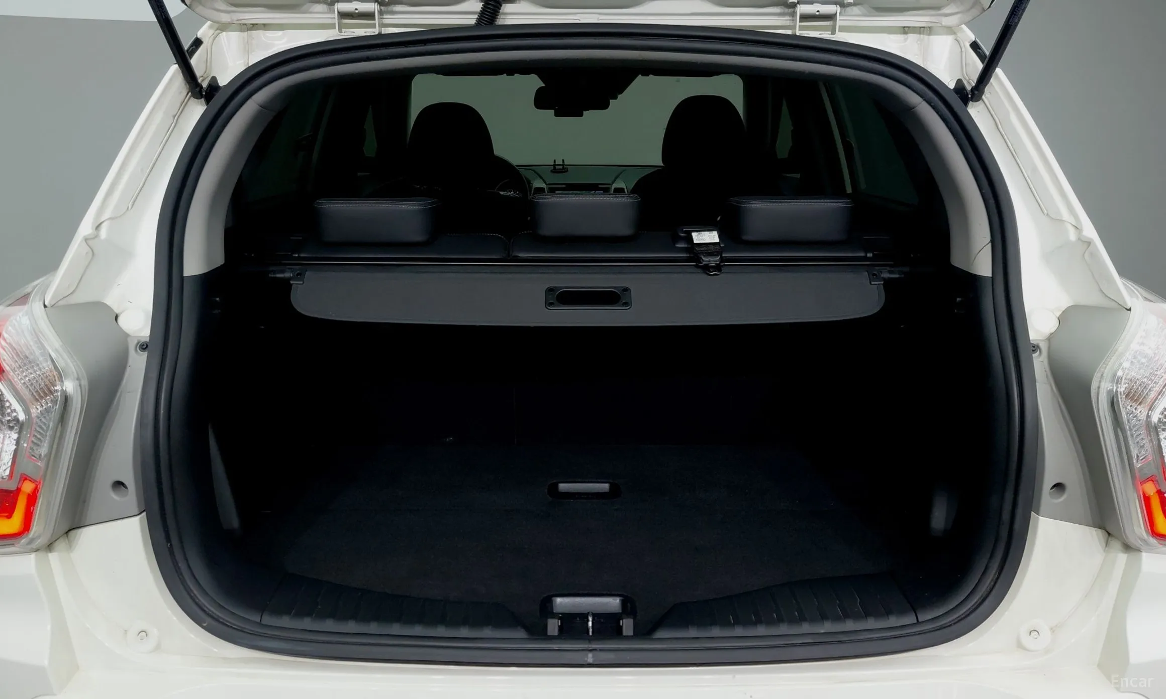 KG Mobility (SsangYong) Tivoli Armor превью 18