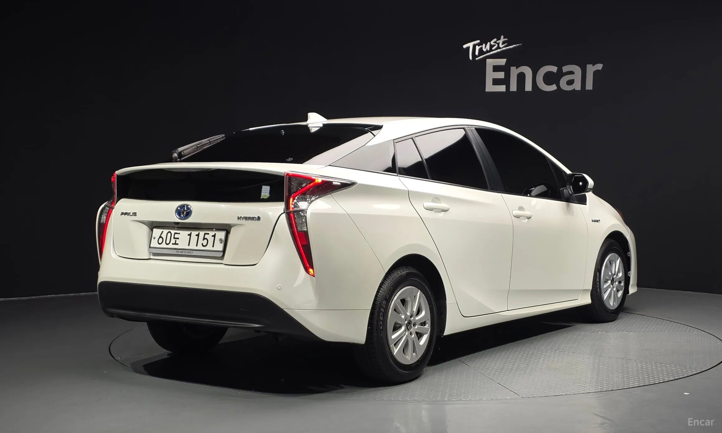 Toyota Prius 4th Generation