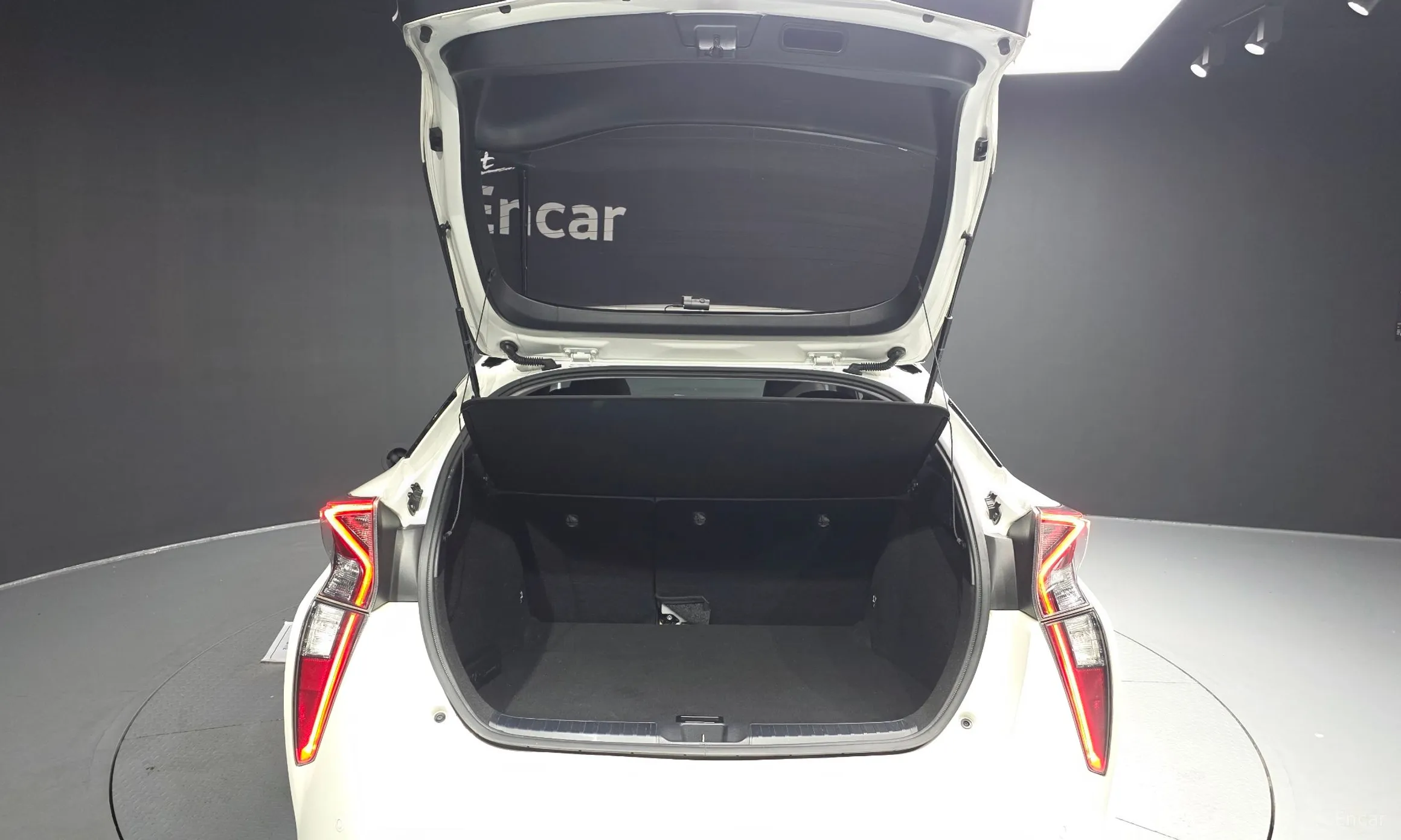 Toyota Prius 4th Generation превью 20