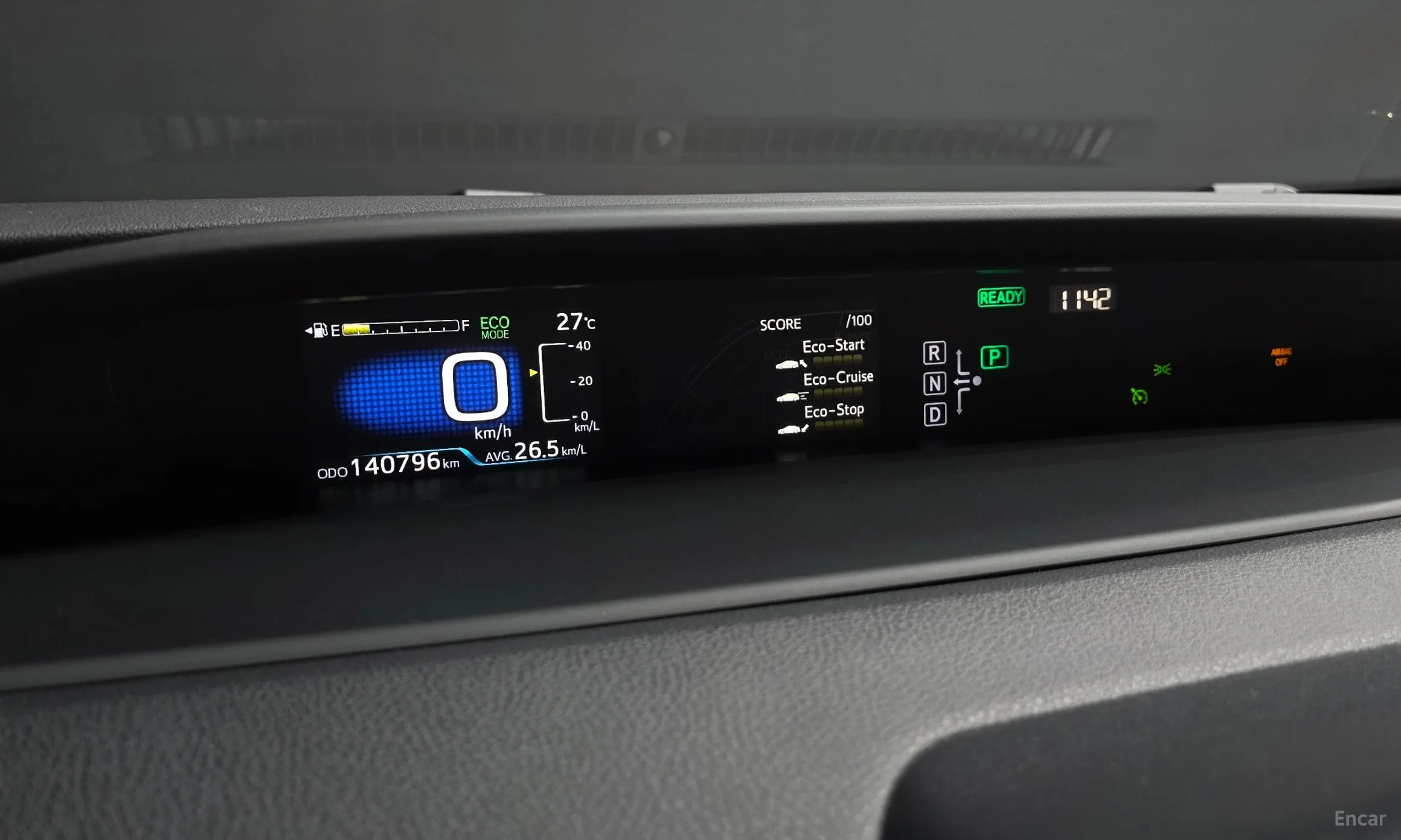 Toyota Prius 4th Generation превью 8