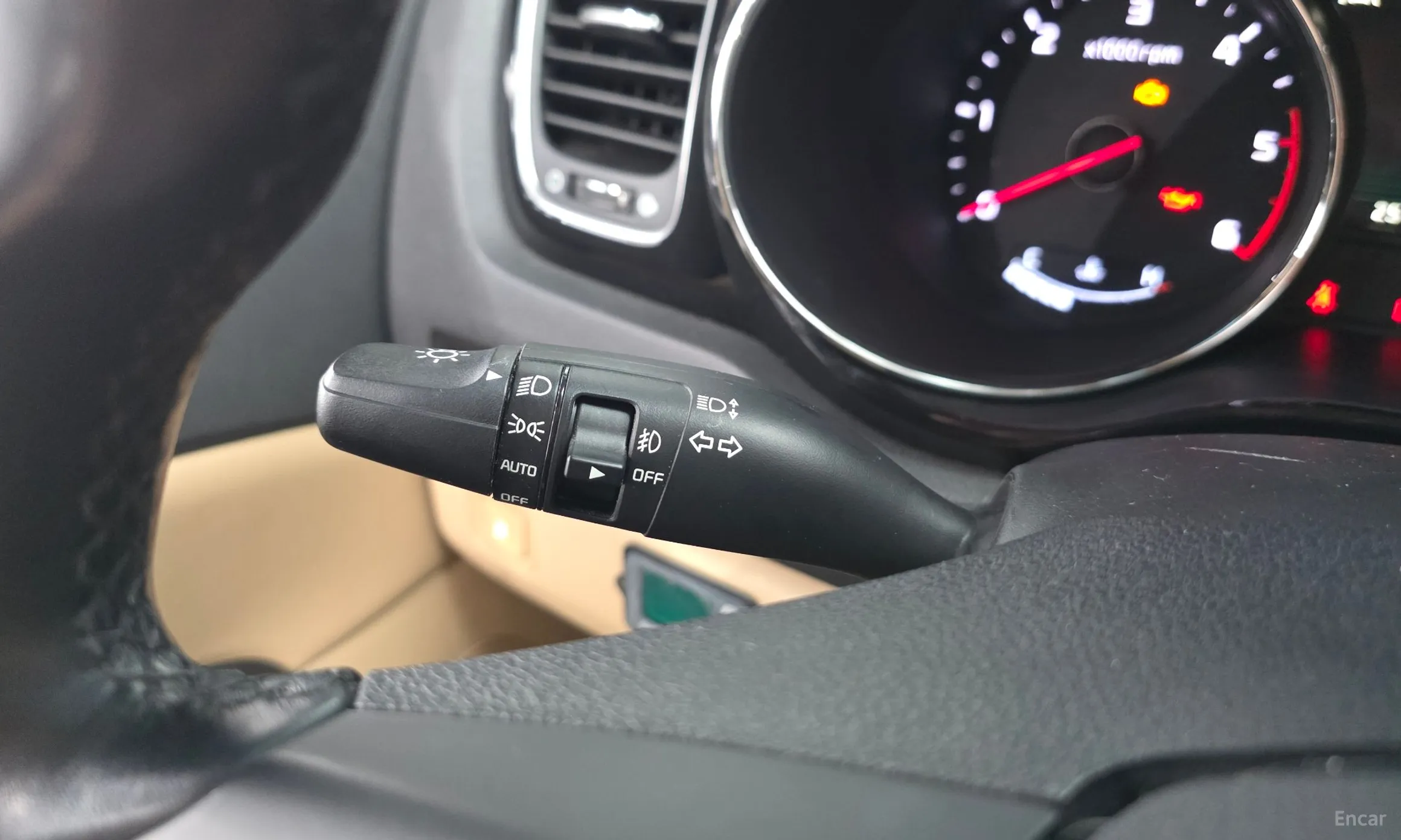 Kia Carnival превью 16