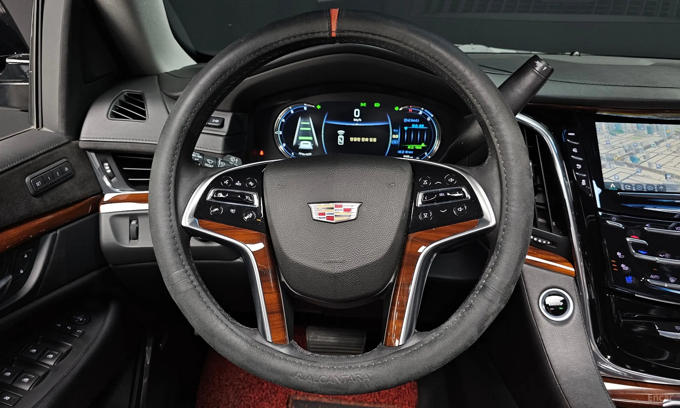 Cadillac Escalade превью 13