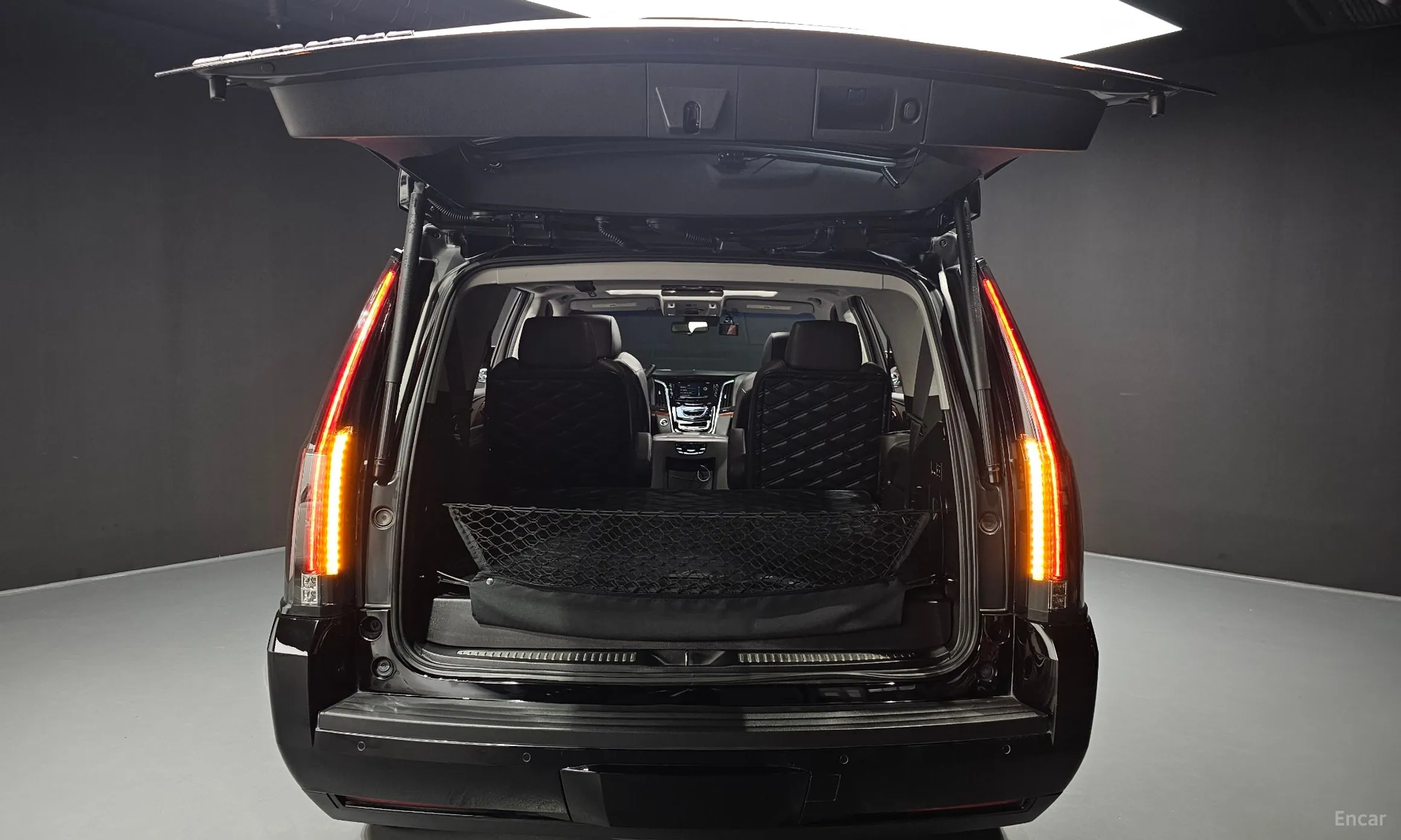 Cadillac Escalade превью 20
