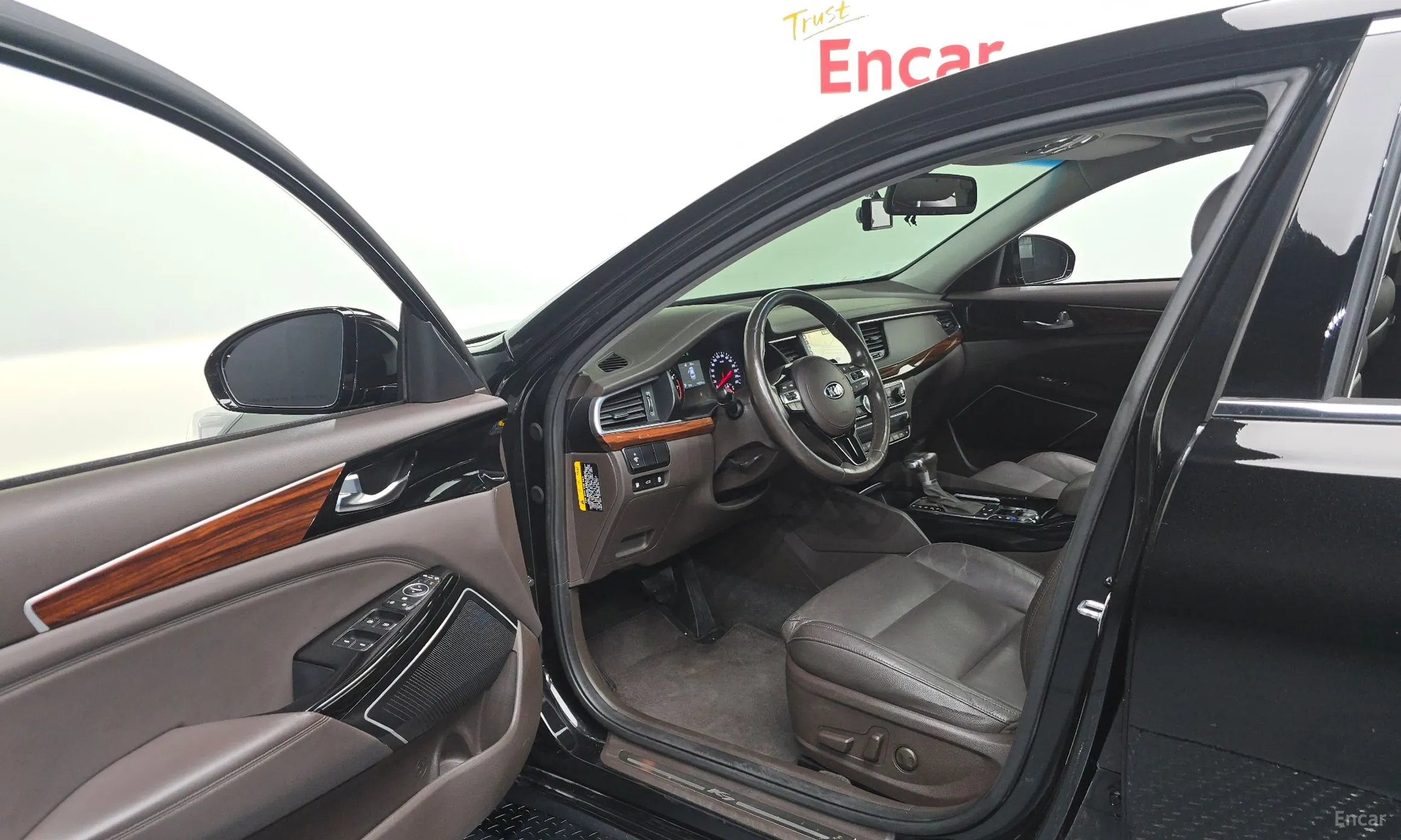 Kia K7 превью 10