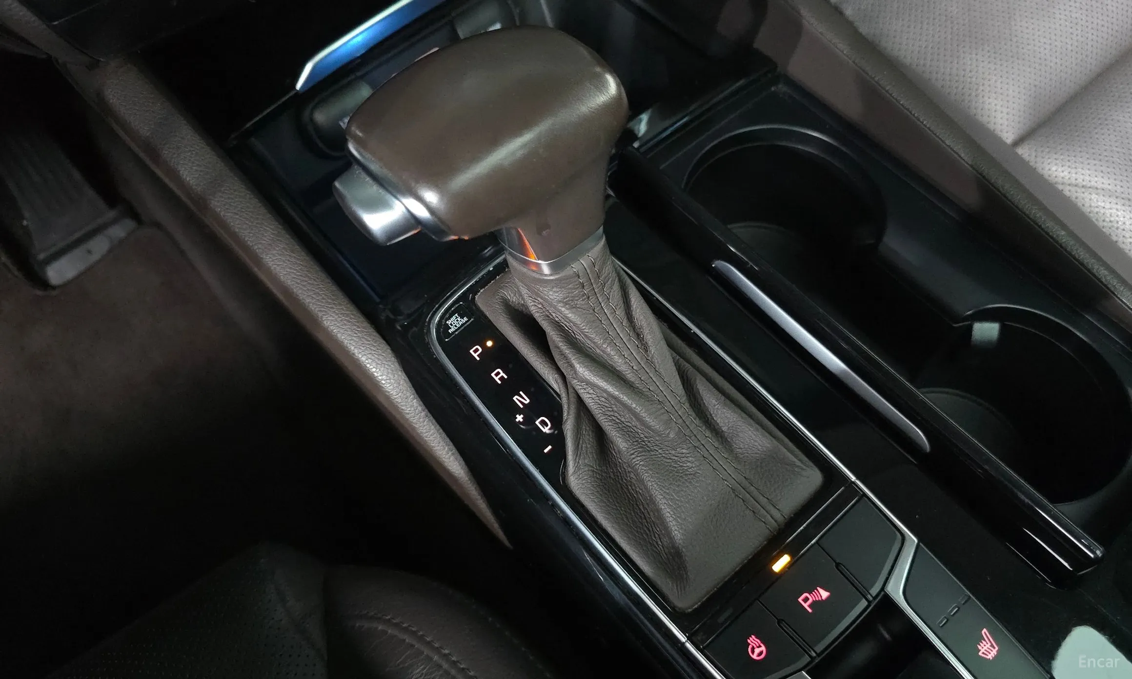 Kia K7 превью 9
