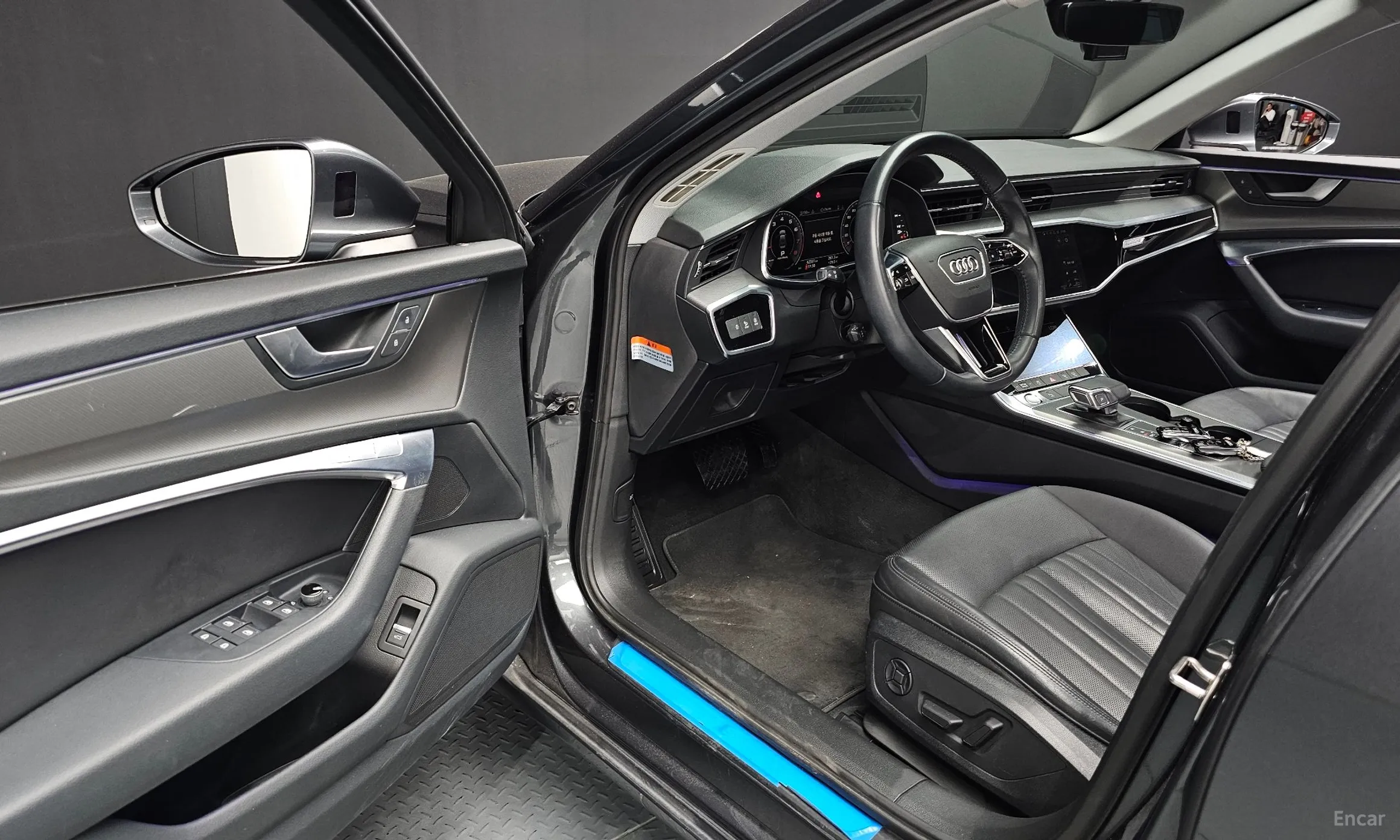 Audi A6 (C8) превью 11