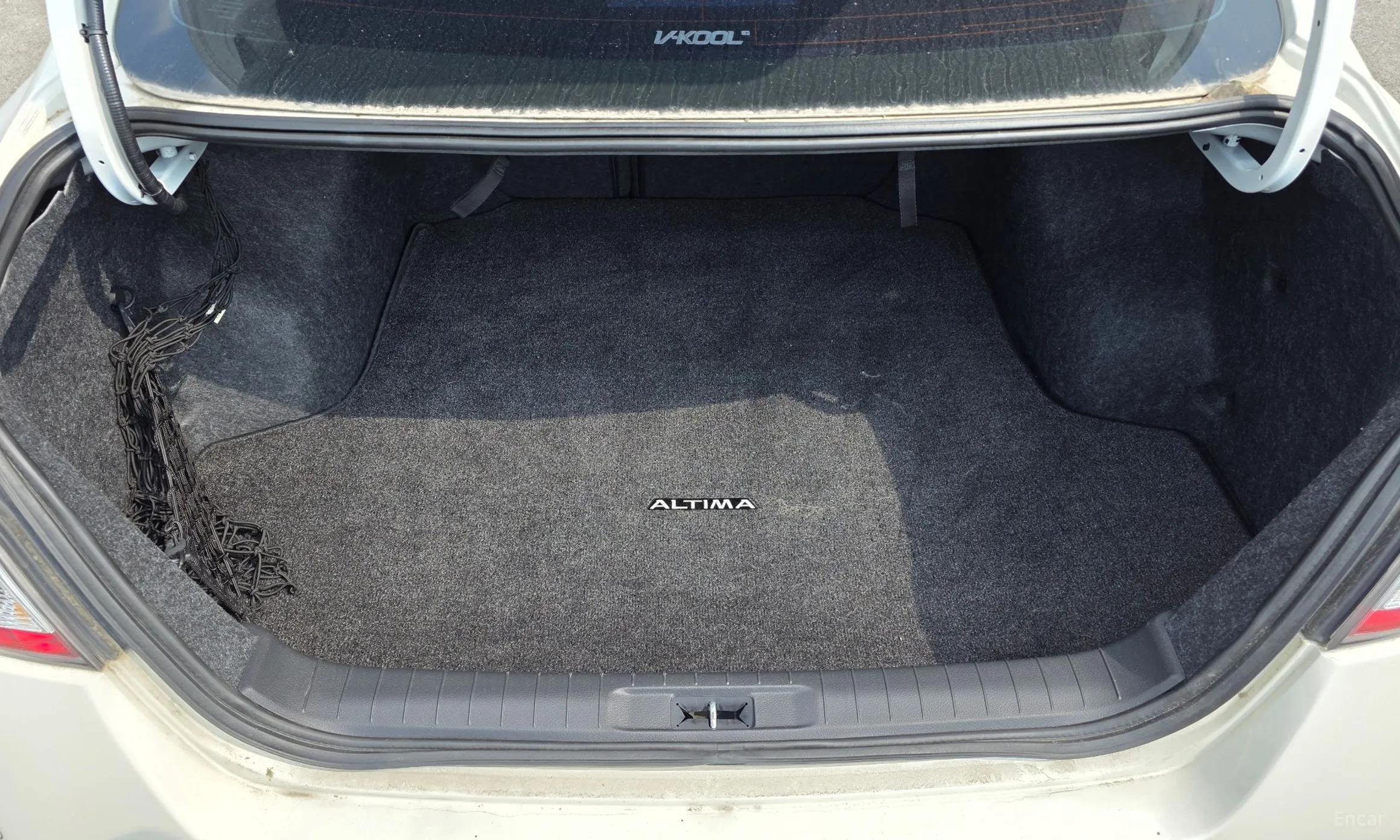 Nissan Altima превью 20