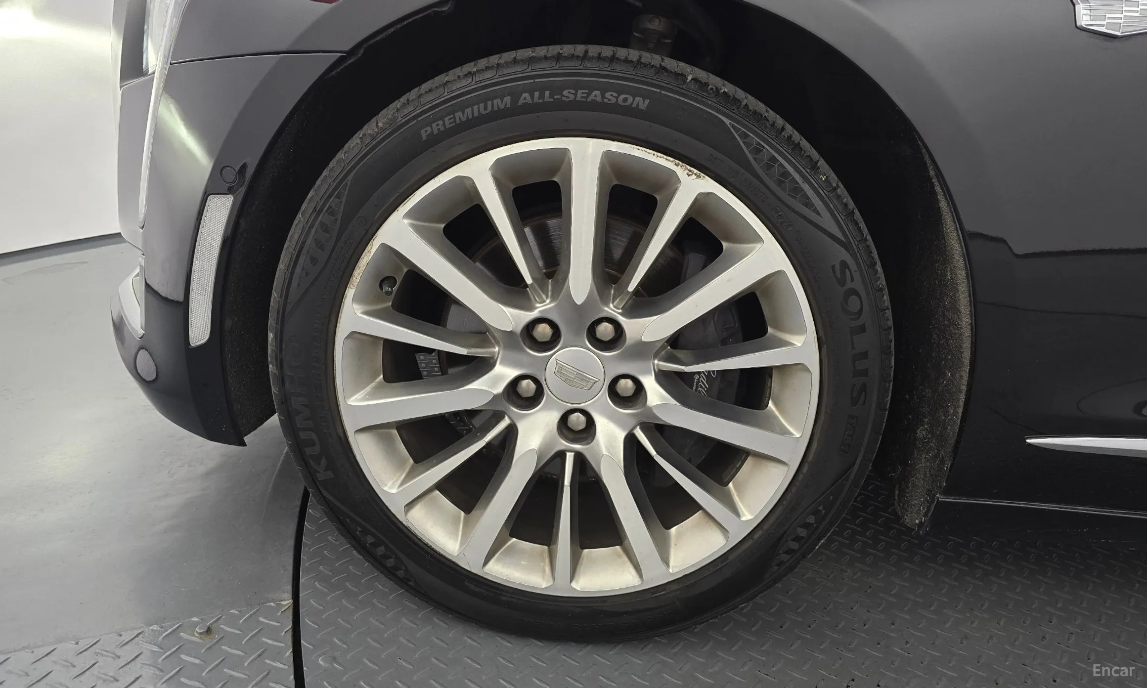 Cadillac CT6 превью 5