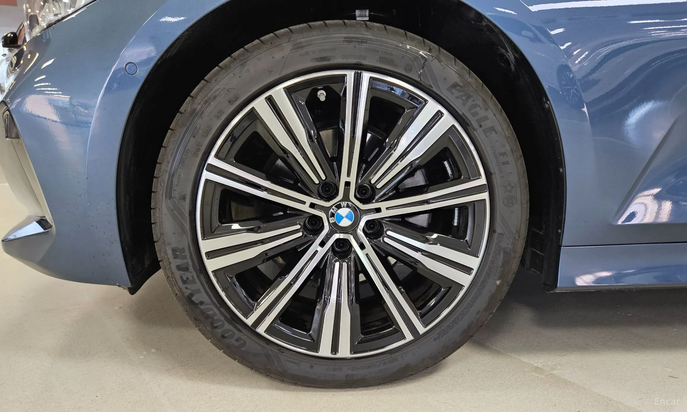 BMW 3 Series (G20) превью 5