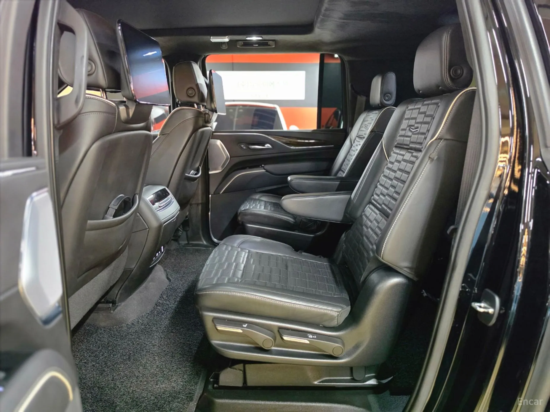 Cadillac Escalade 5th Generation превью 10