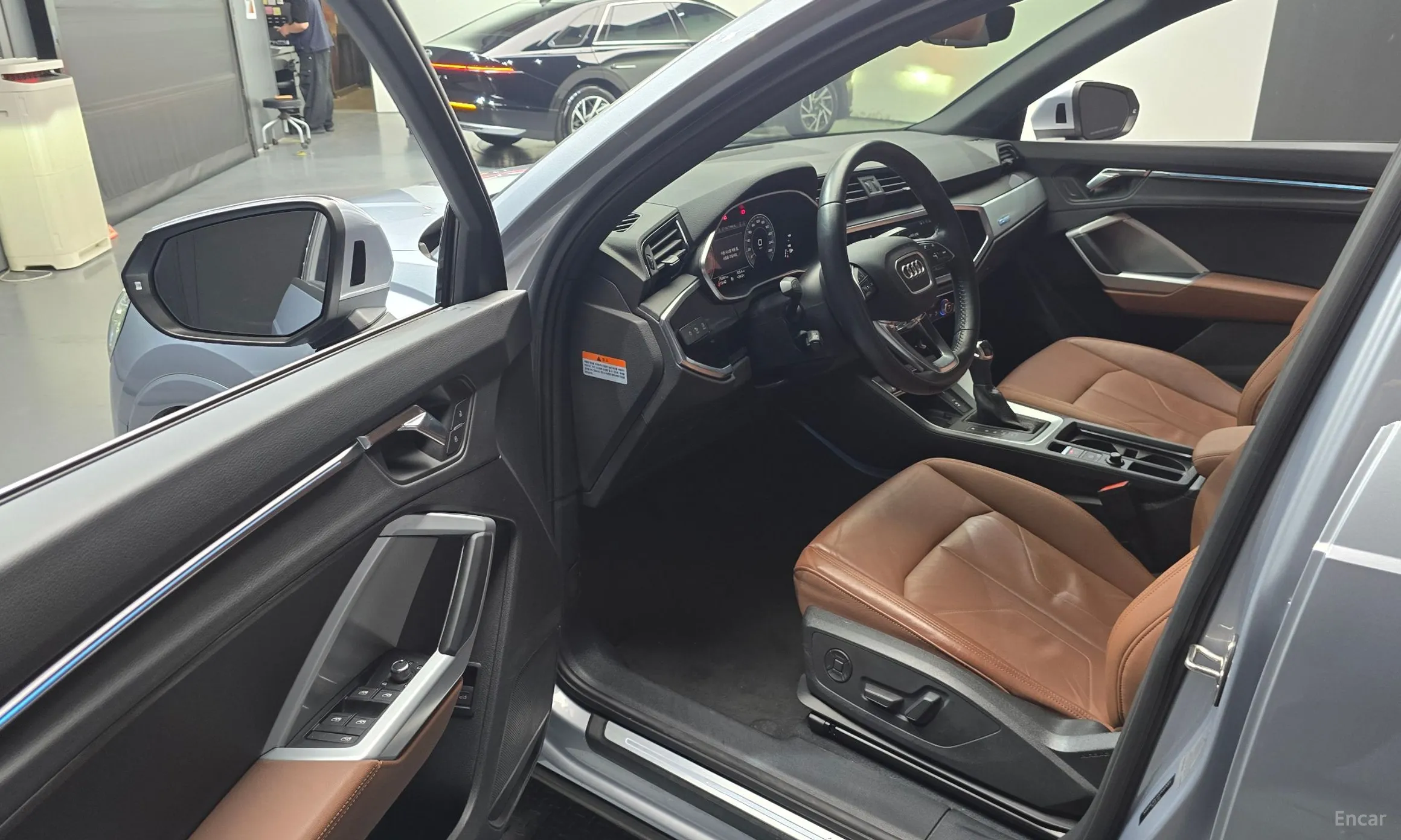 Audi Q3 (F3) превью 10