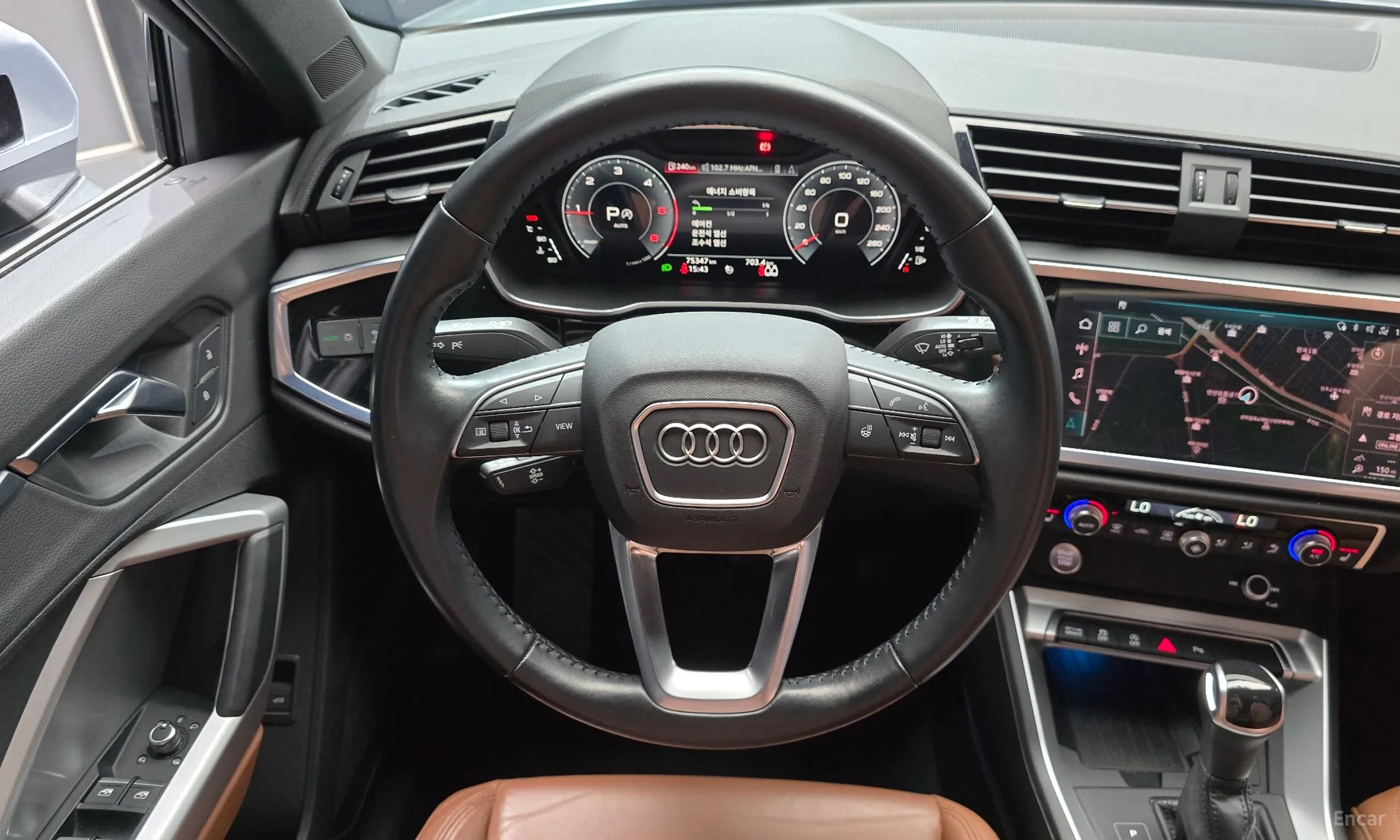 Audi Q3 (F3) превью 12