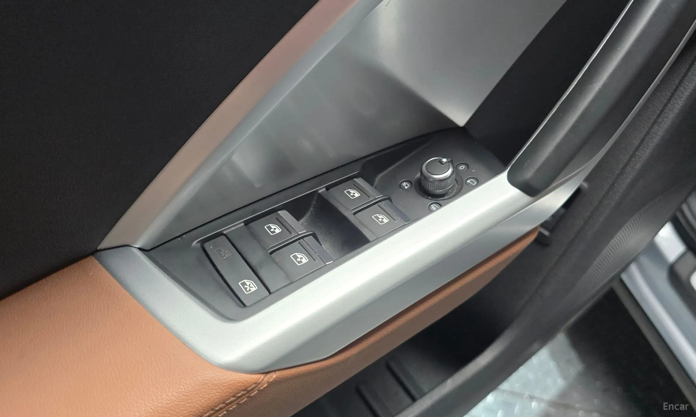 Audi Q3 (F3) превью 13