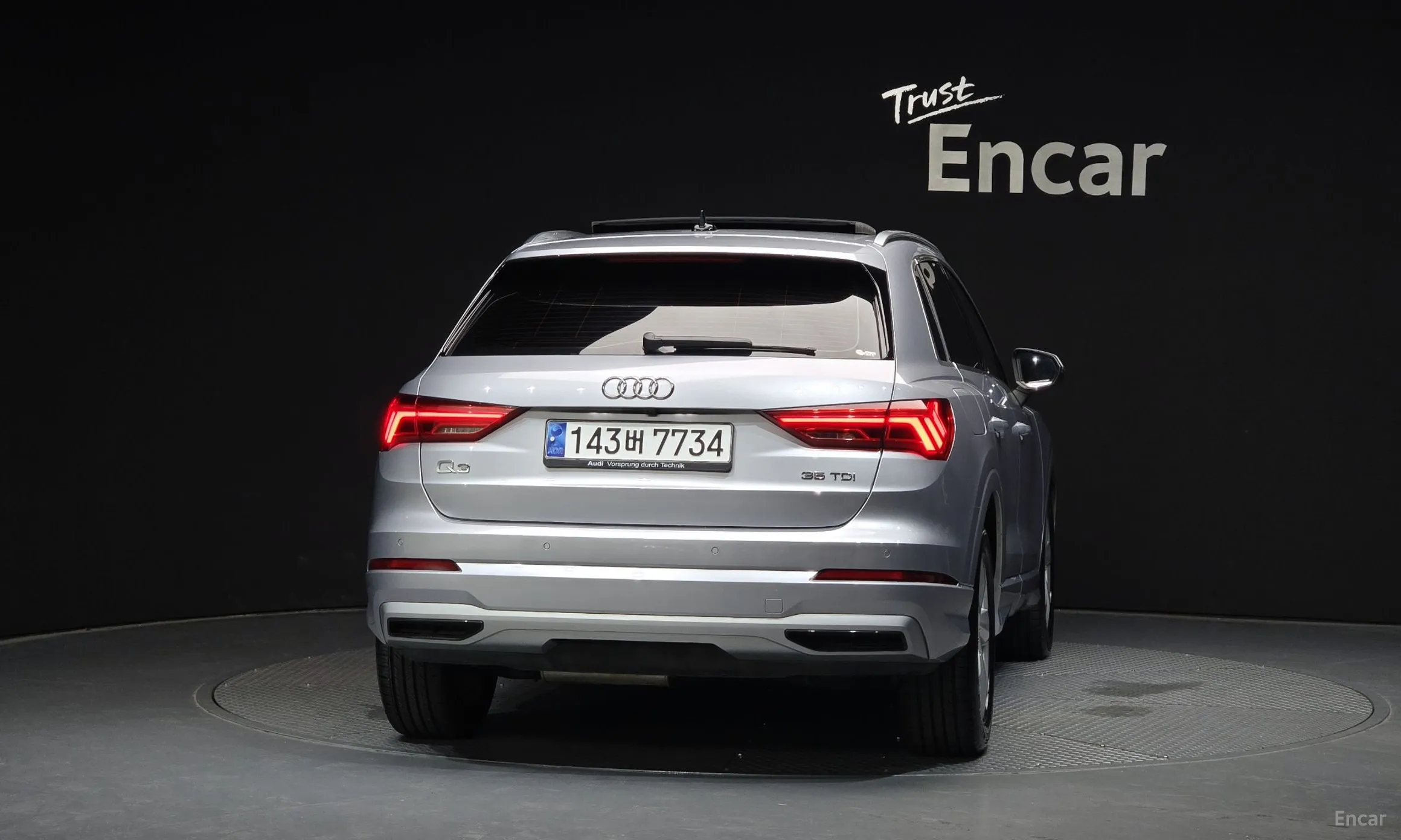 Audi Q3 (F3) превью 4