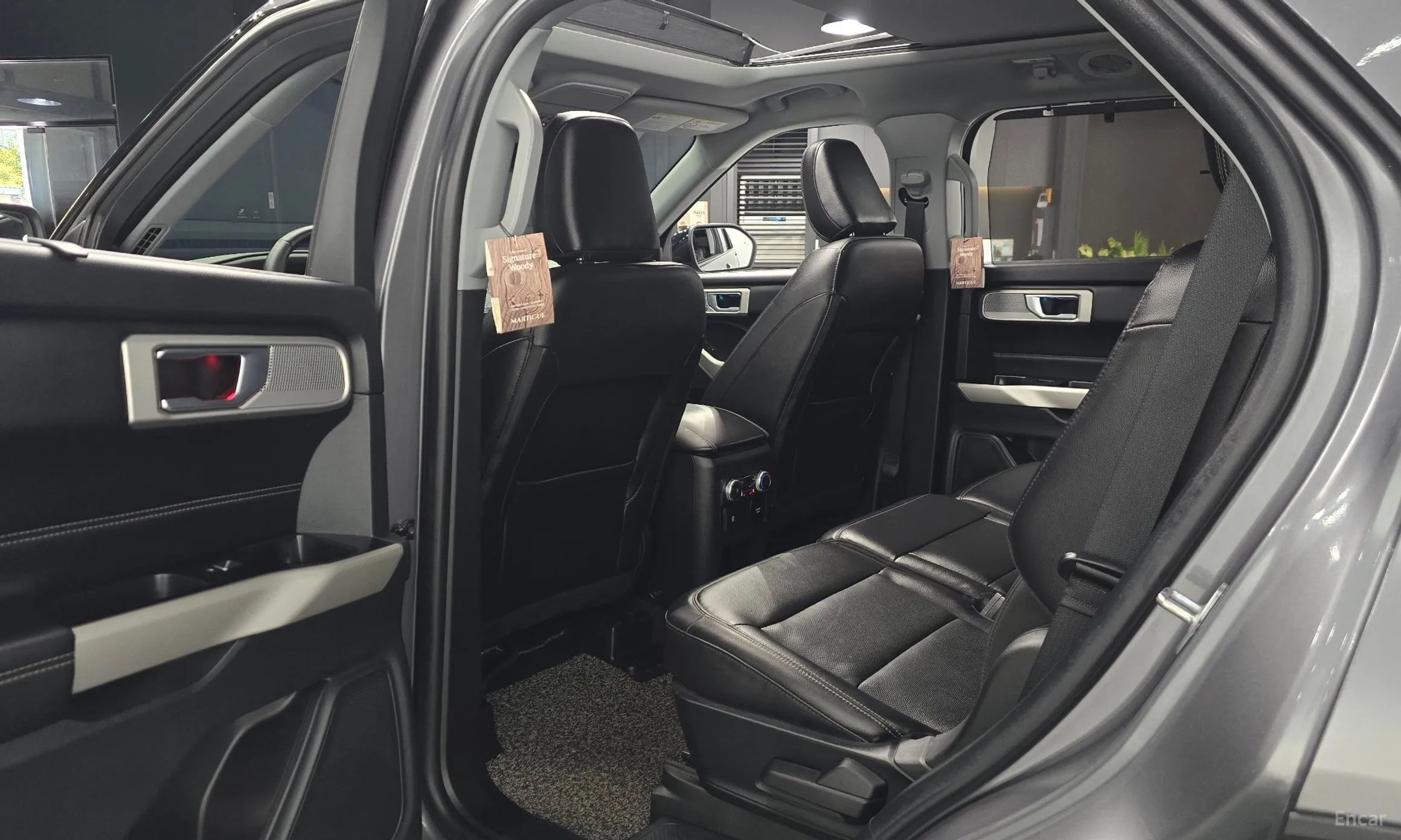 Ford Explorer 6th Generation превью 11