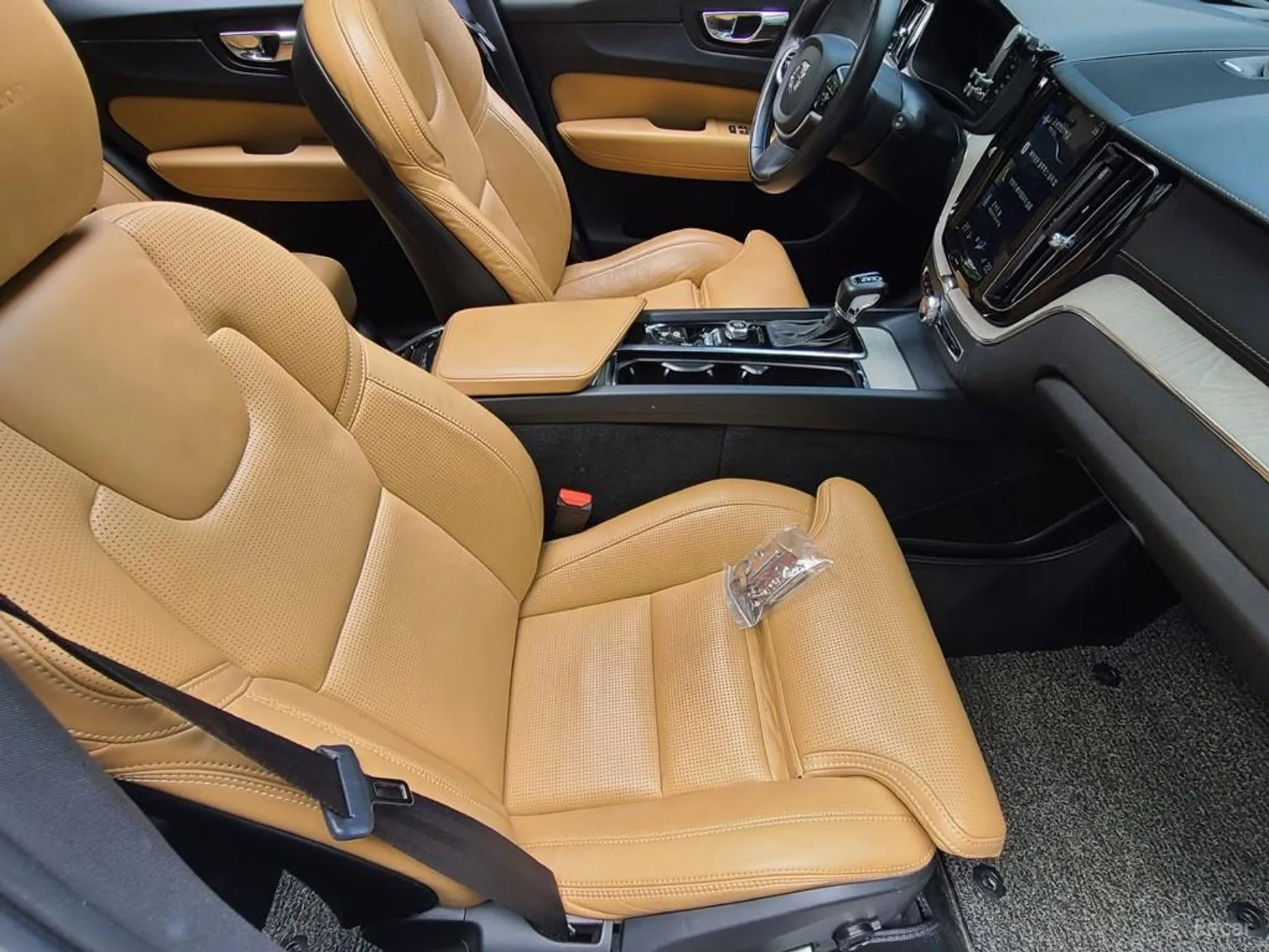 Volvo XC60 Gen 2 превью 12