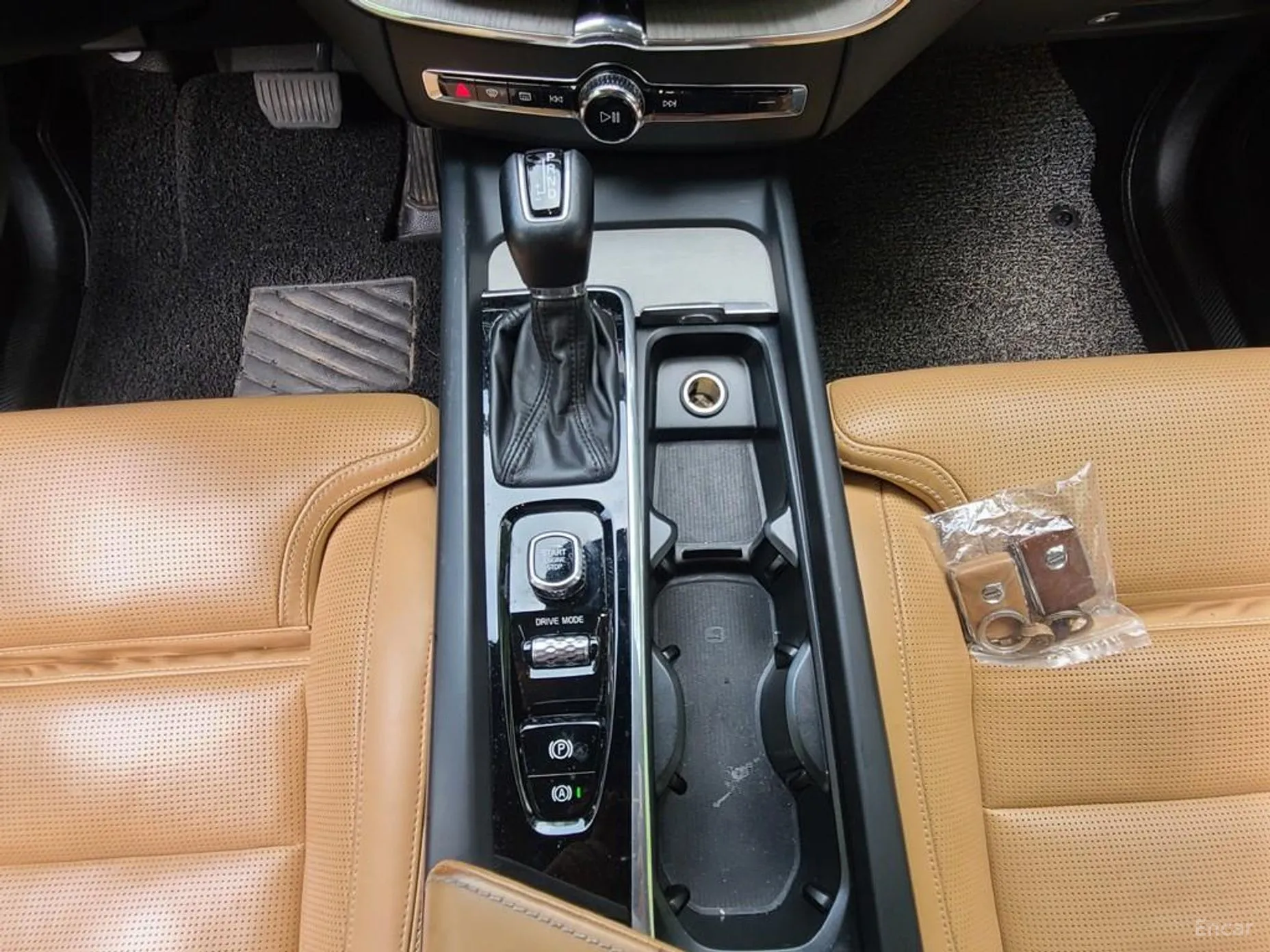Volvo XC60 Gen 2 превью 9