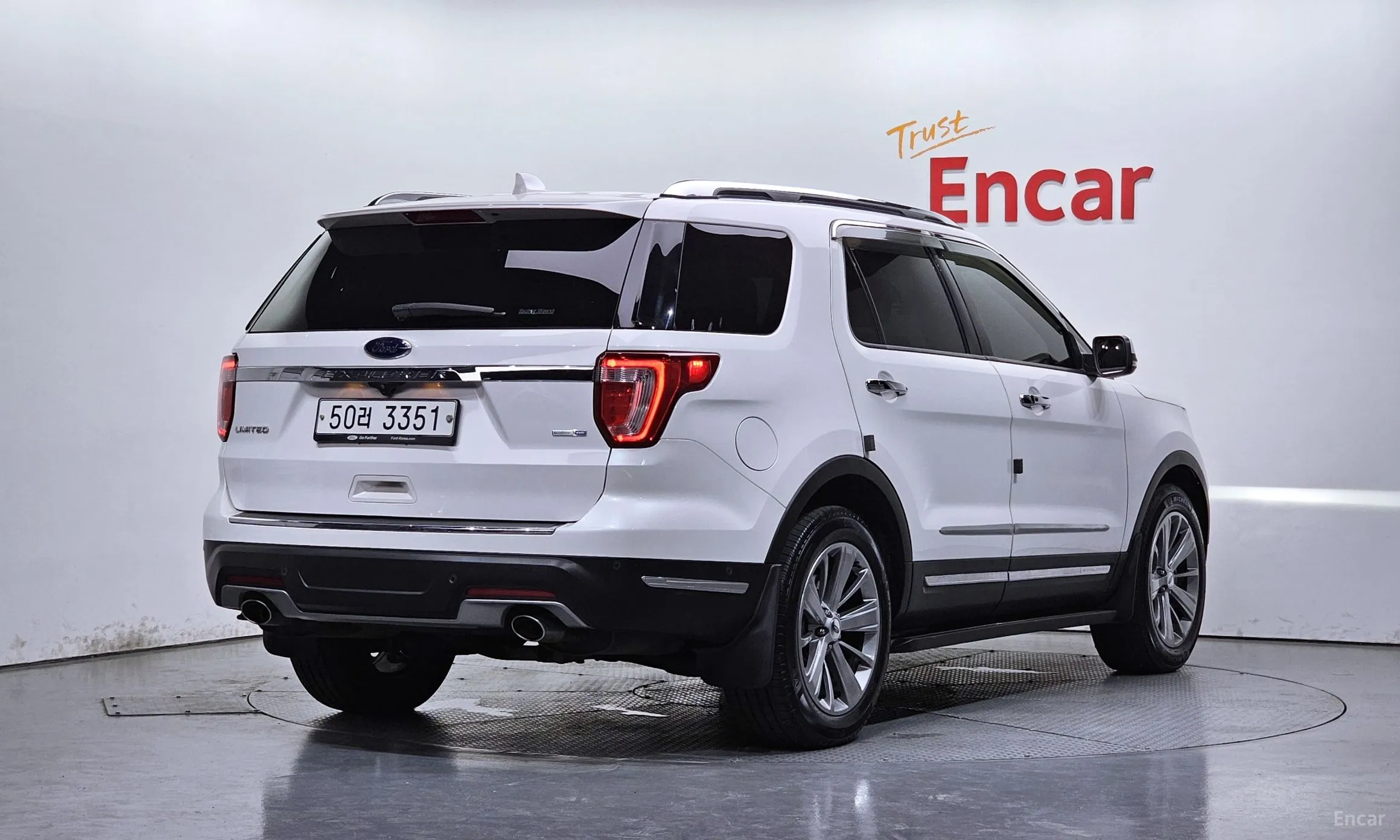 Ford Explorer превью 2