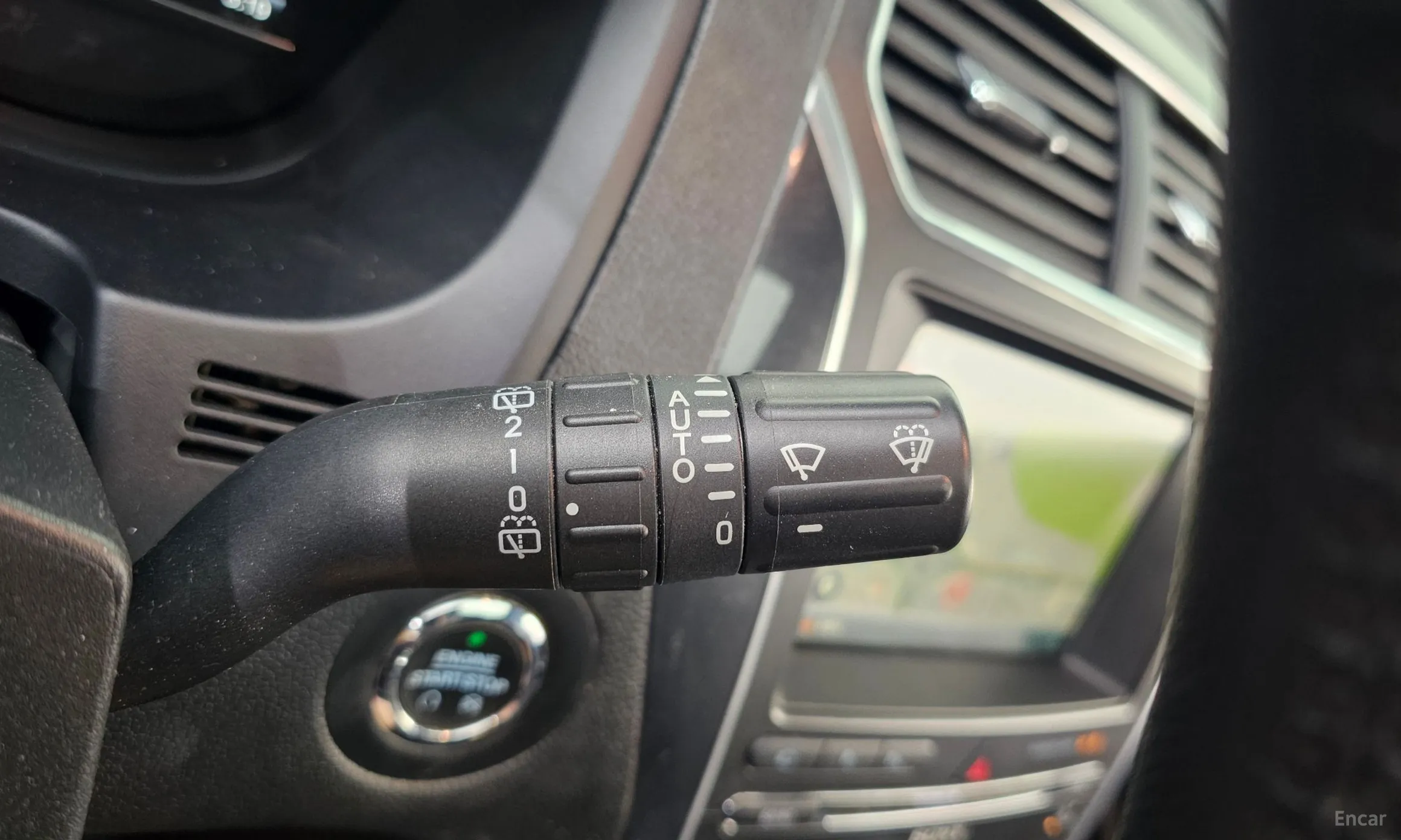 Ford Explorer превью 16