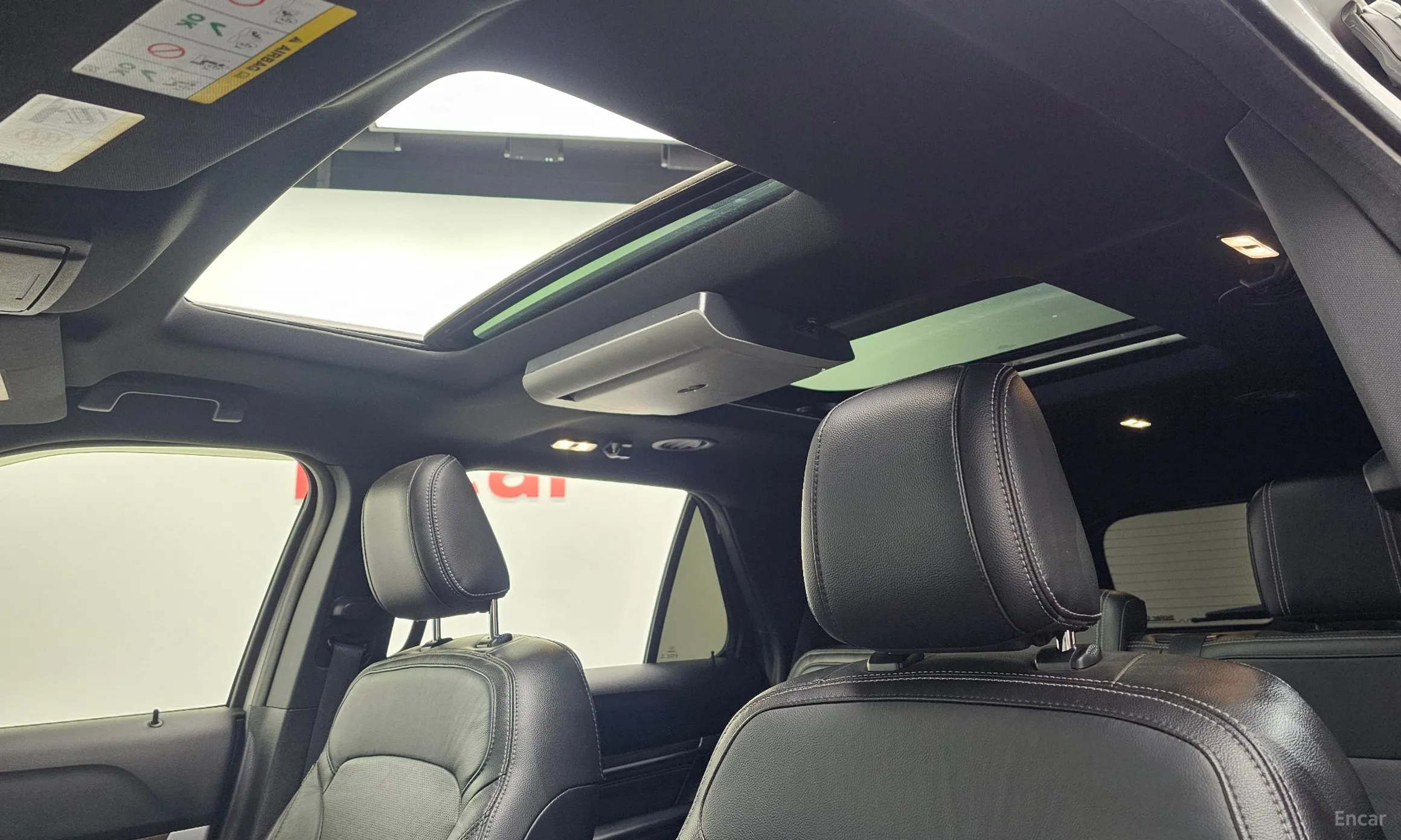 Ford Explorer превью 19