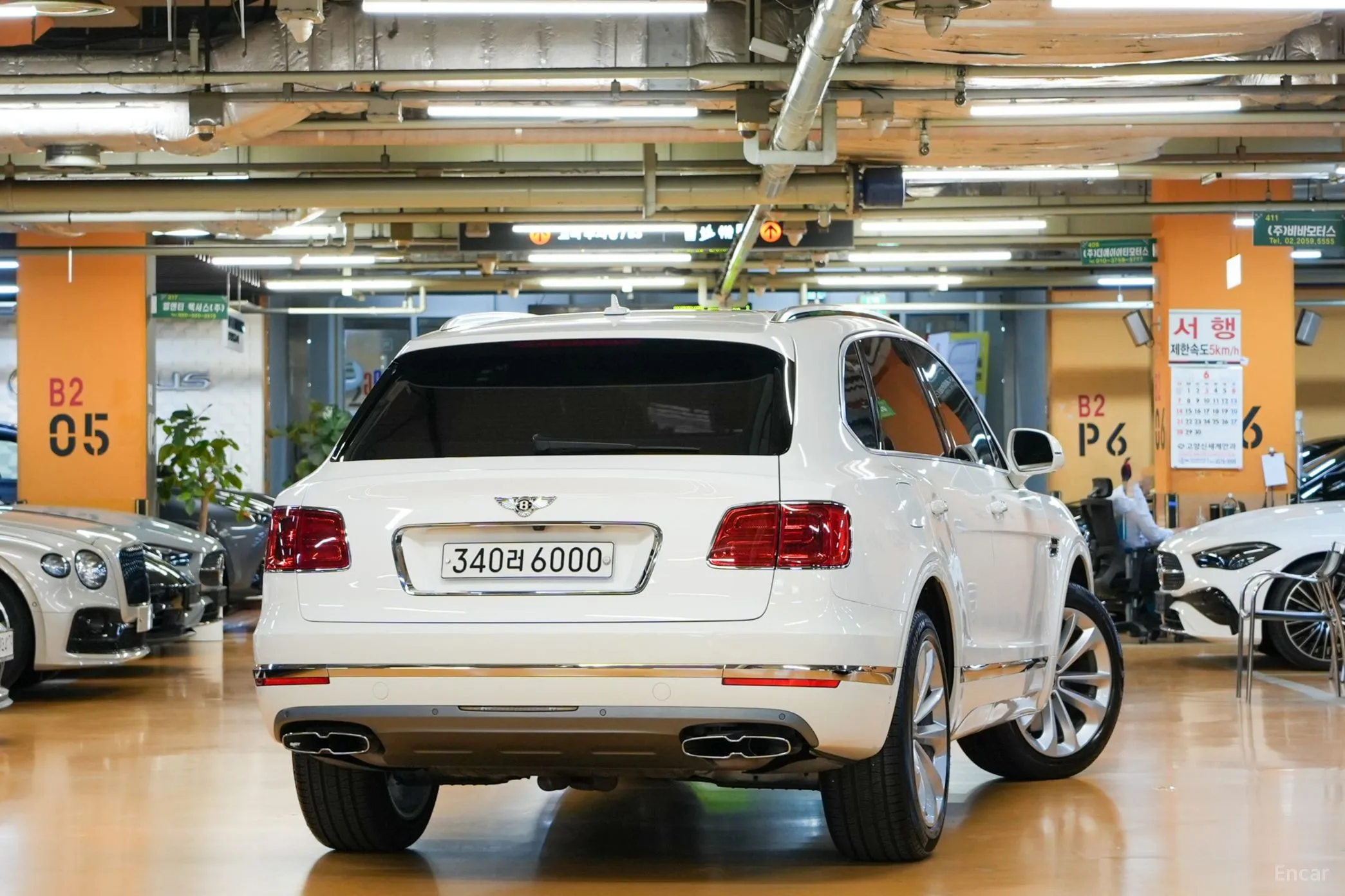 Bentley Bentayga превью 5