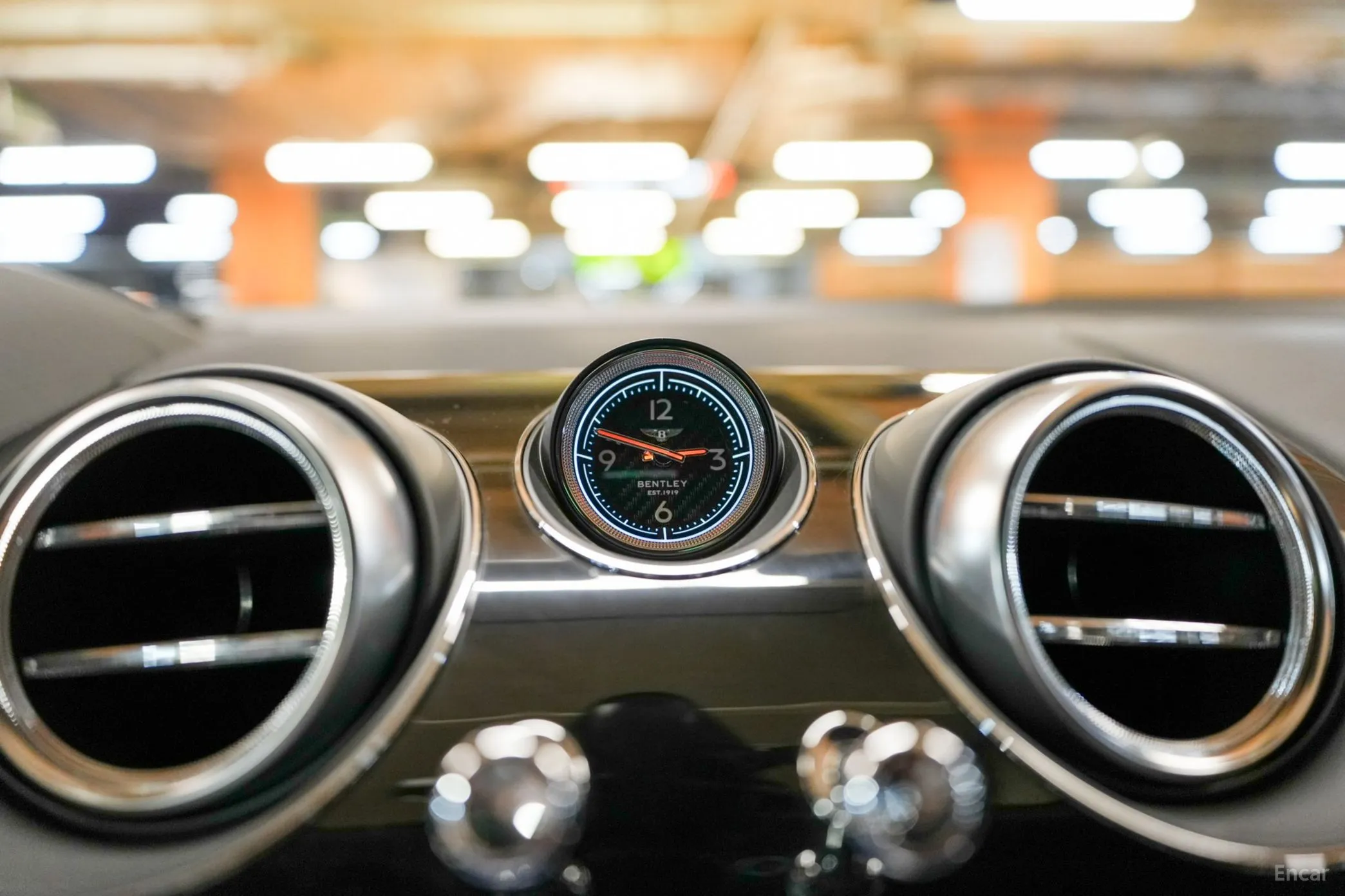 Bentley Bentayga превью 7