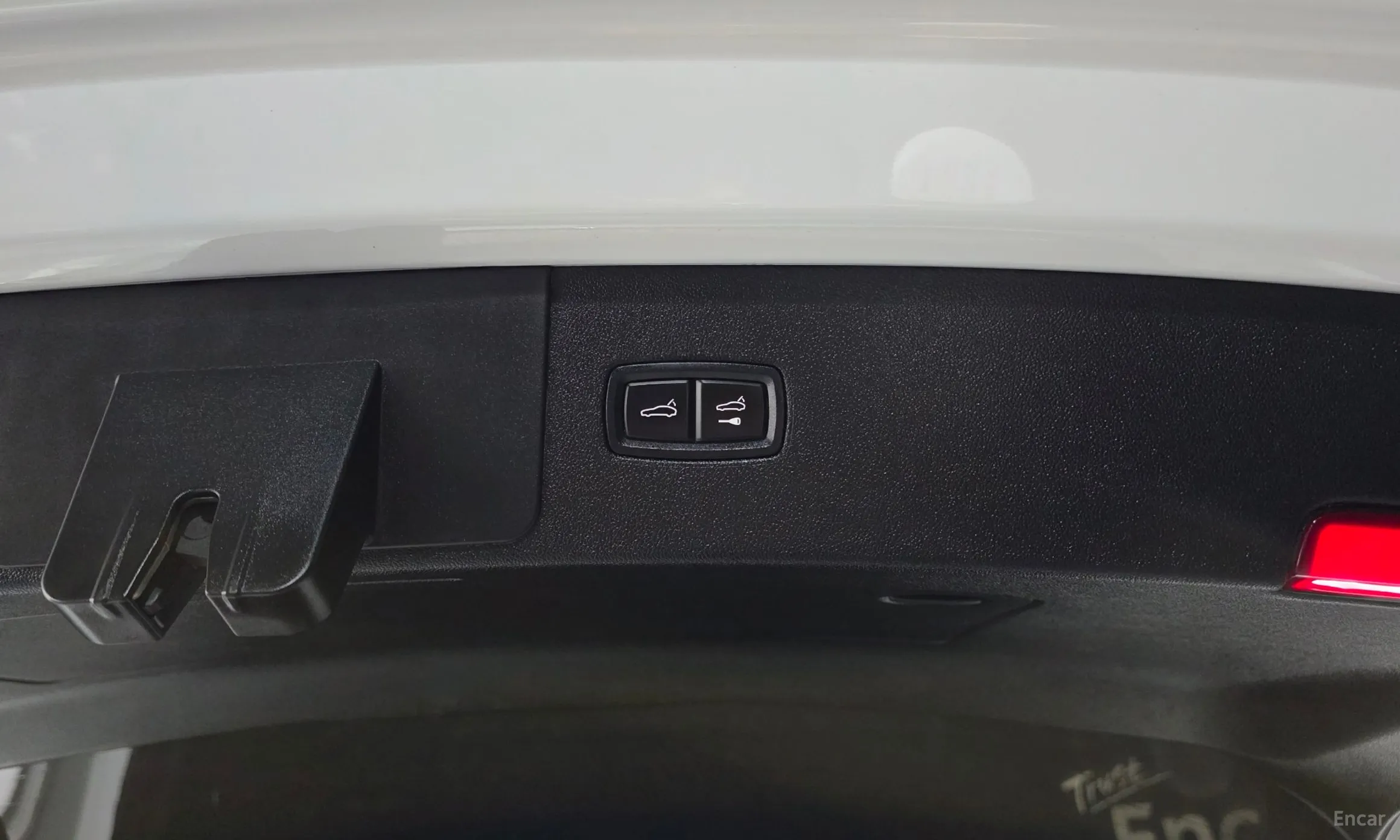 Porsche Cayenne (PO536) превью 16