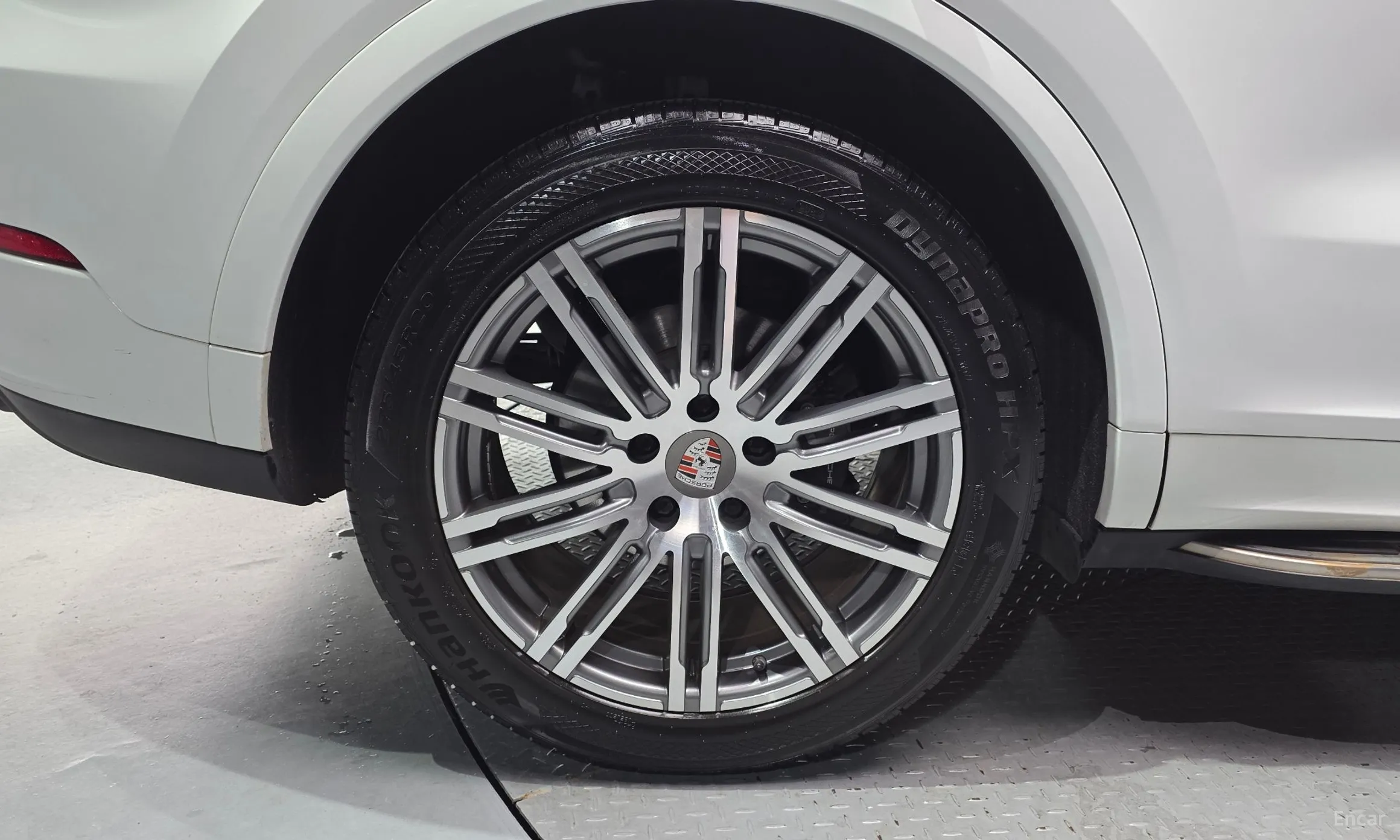 Porsche Cayenne (PO536) превью 5