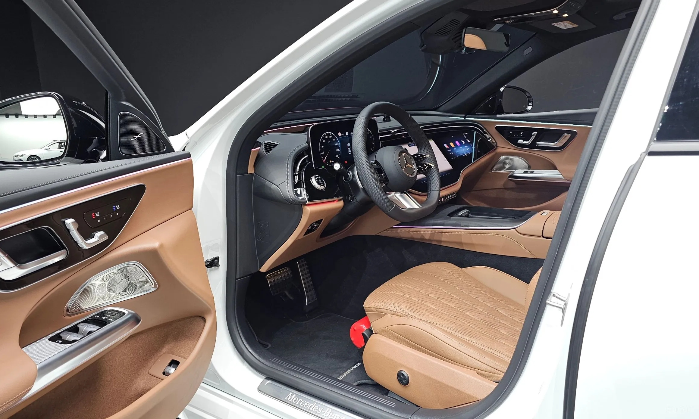 Mercedes Benz E-Class W214 превью 10