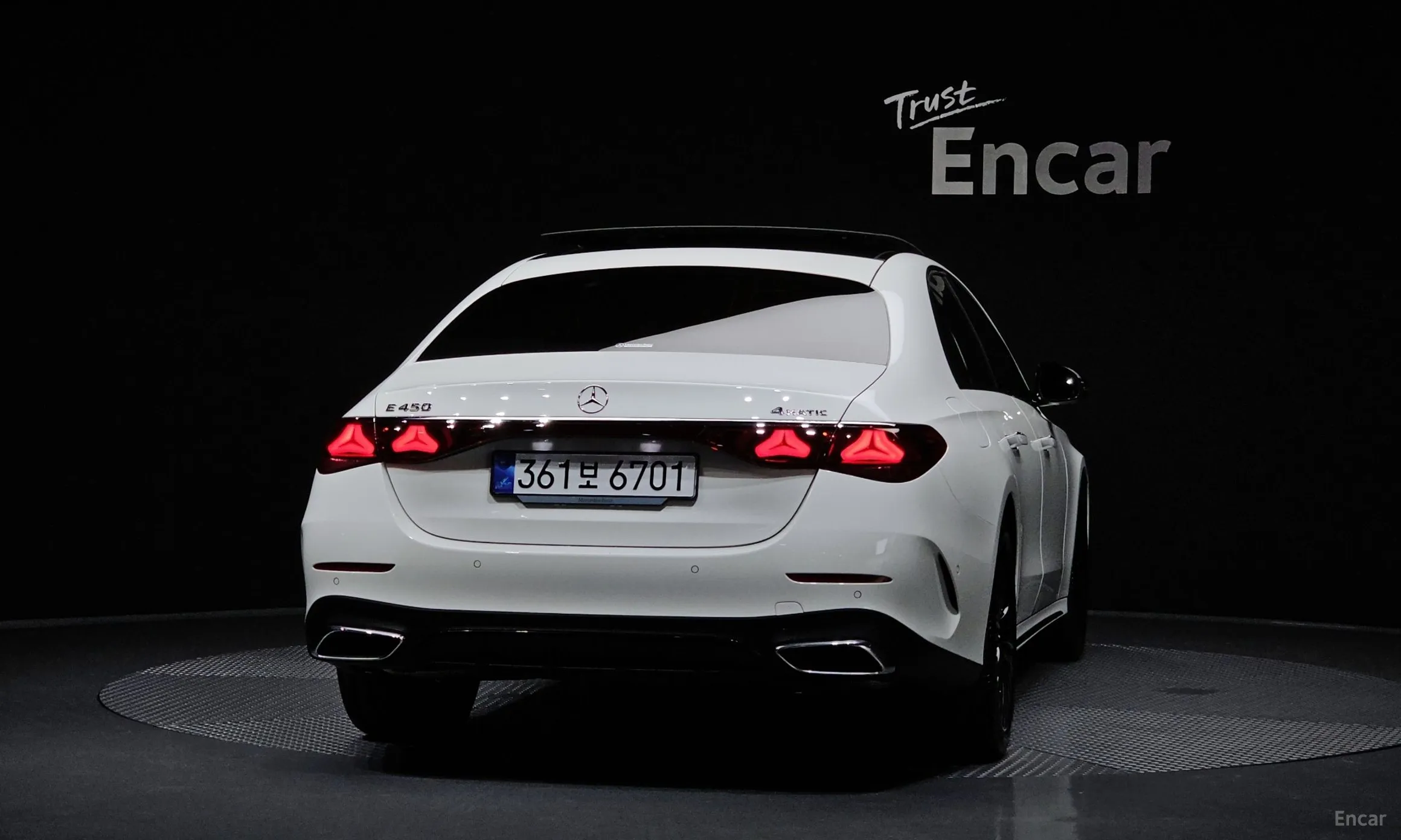Mercedes Benz E-Class W214 превью 4