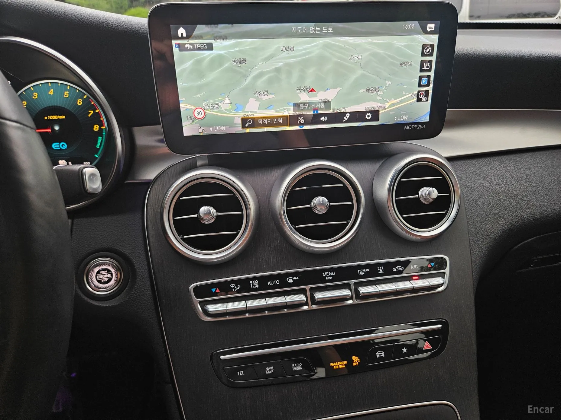 Mercedes Benz GLC-Class X253 превью 12