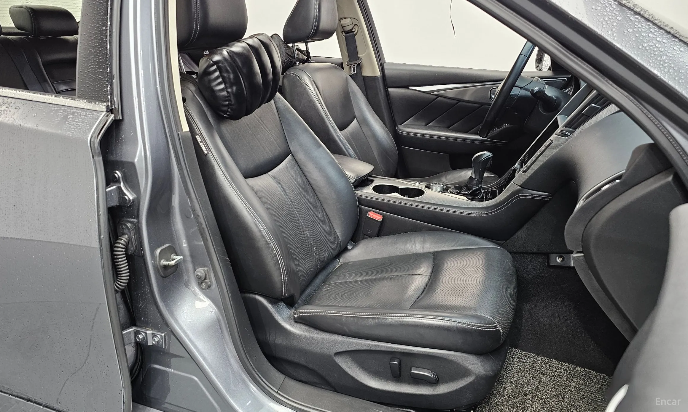 Infiniti Q50 превью 11