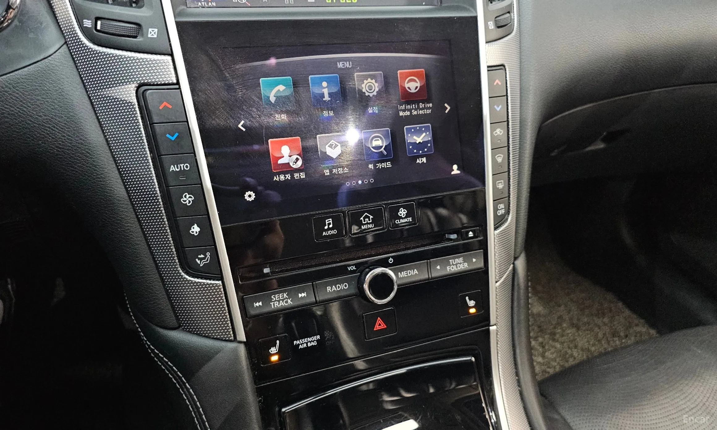 Infiniti Q50 превью 19