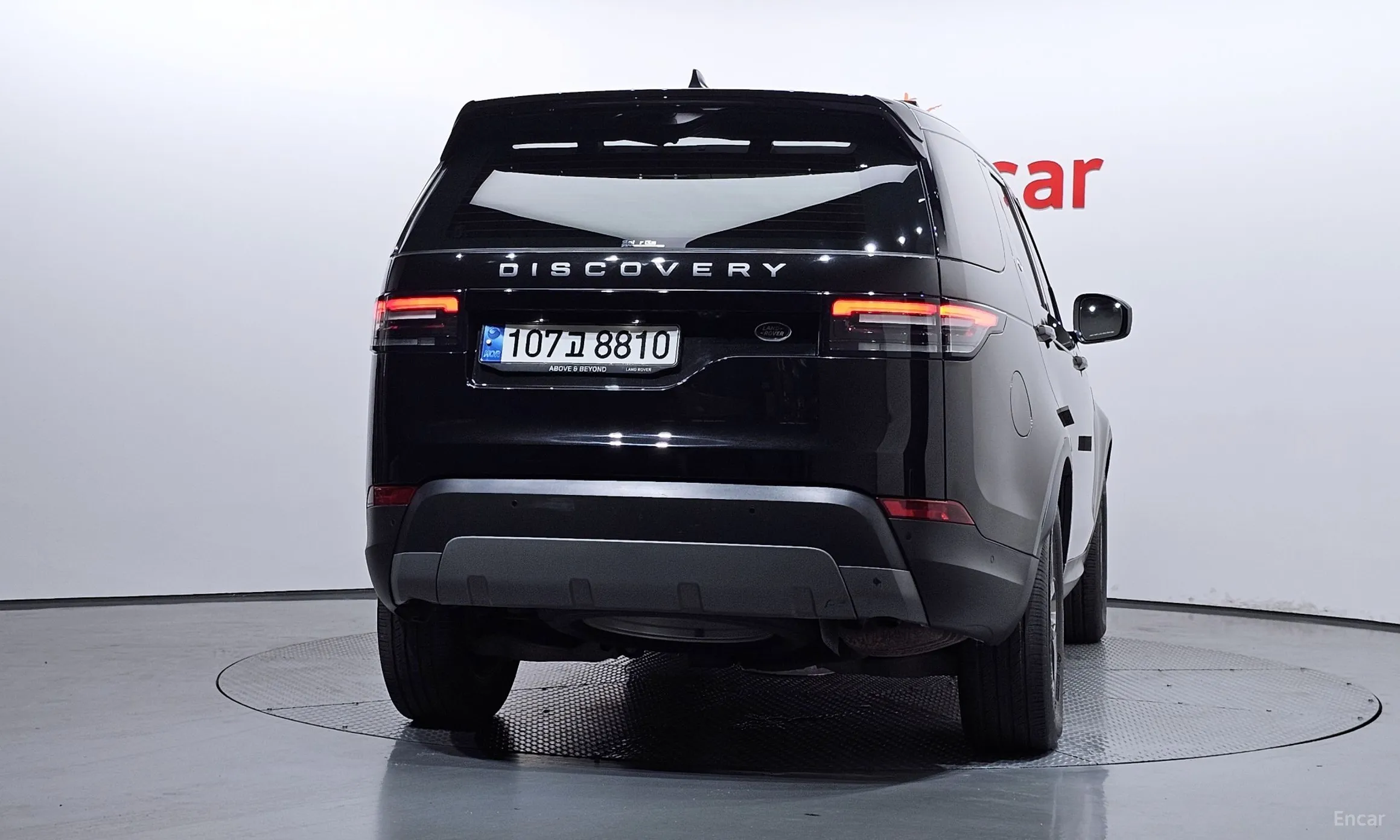 Land Rover Discovery 5 превью 4