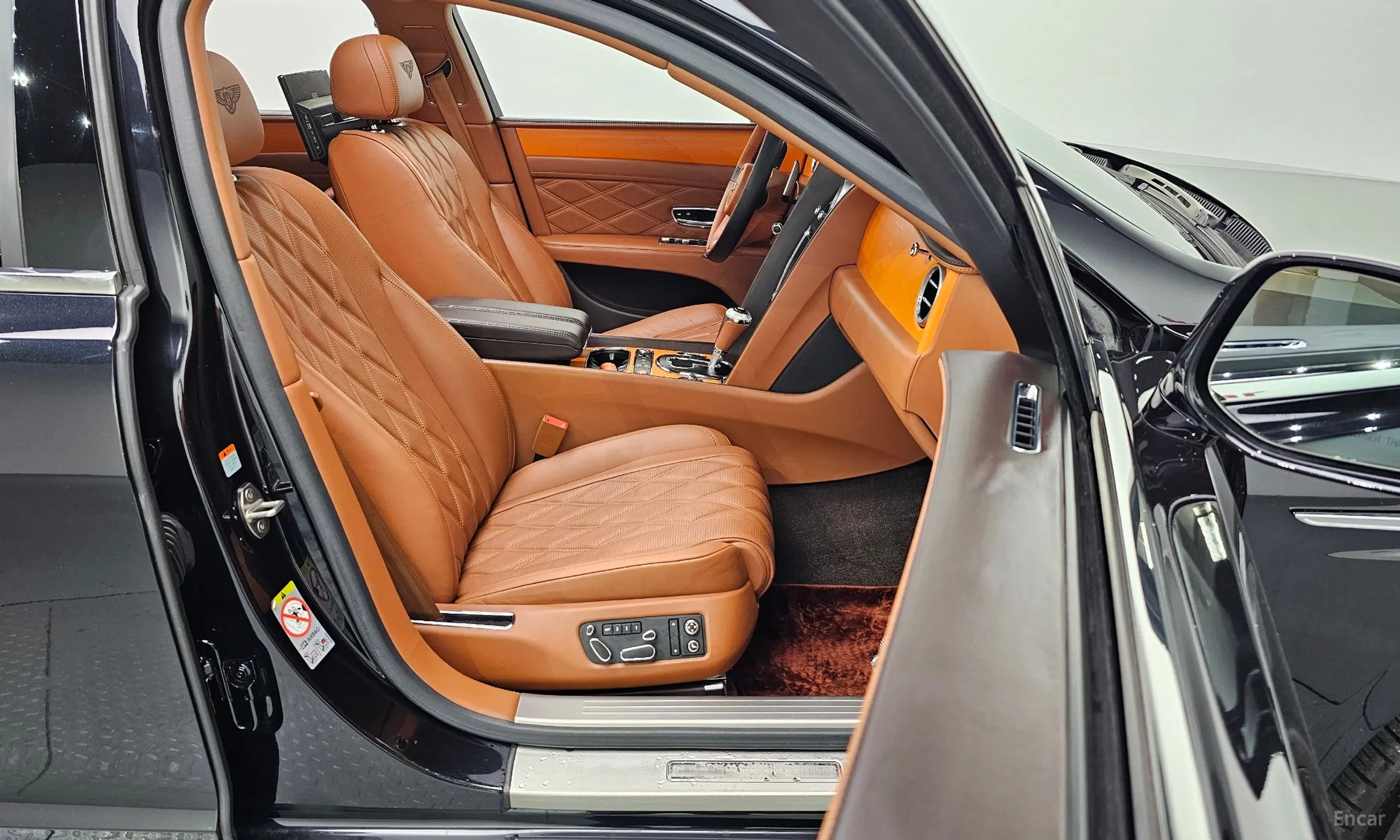 Bentley Flying Spur 2nd Generation превью 10
