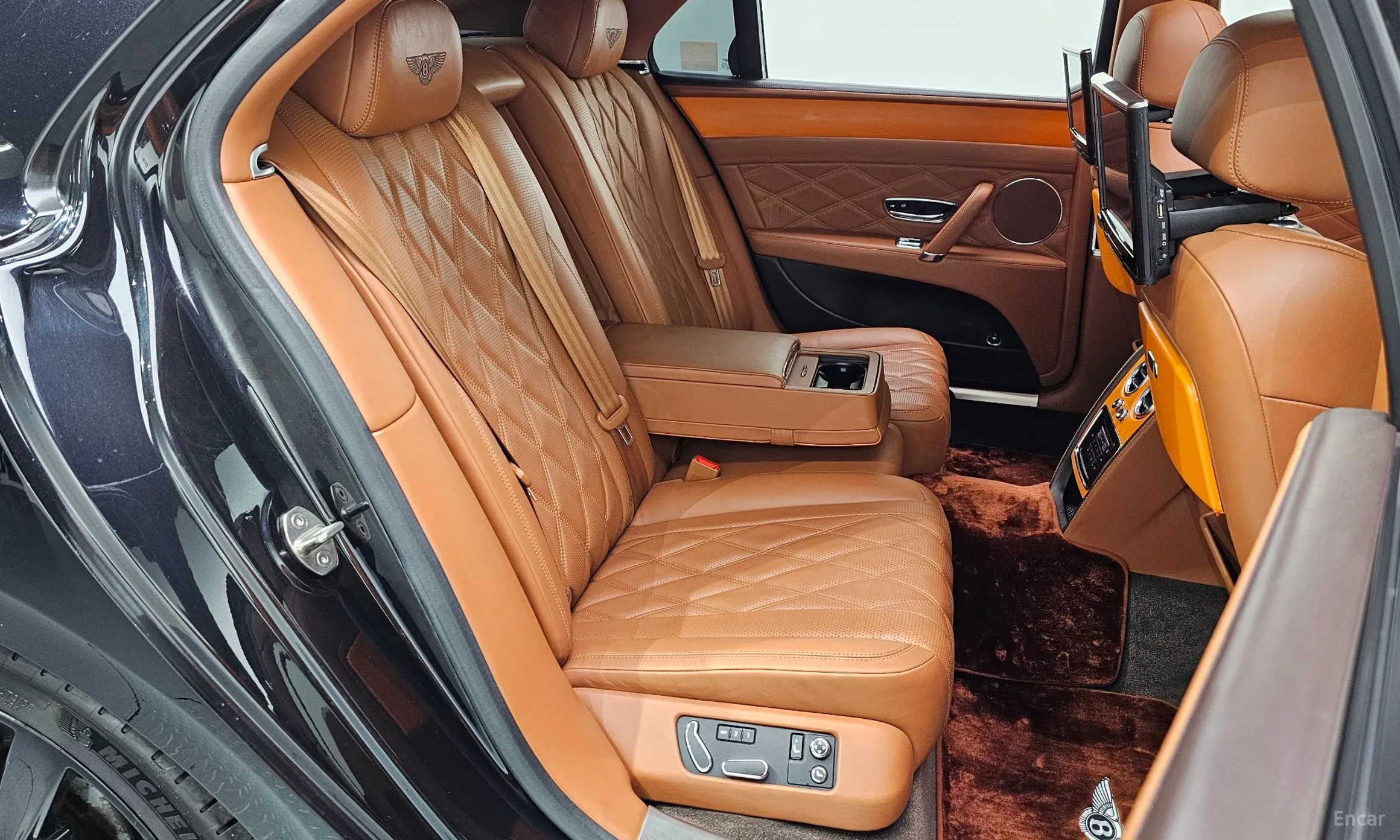 Bentley Flying Spur 2nd Generation превью 11
