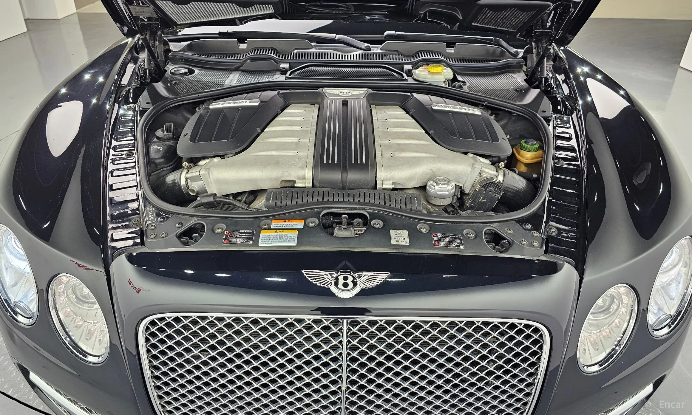 Bentley Flying Spur 2nd Generation превью 6
