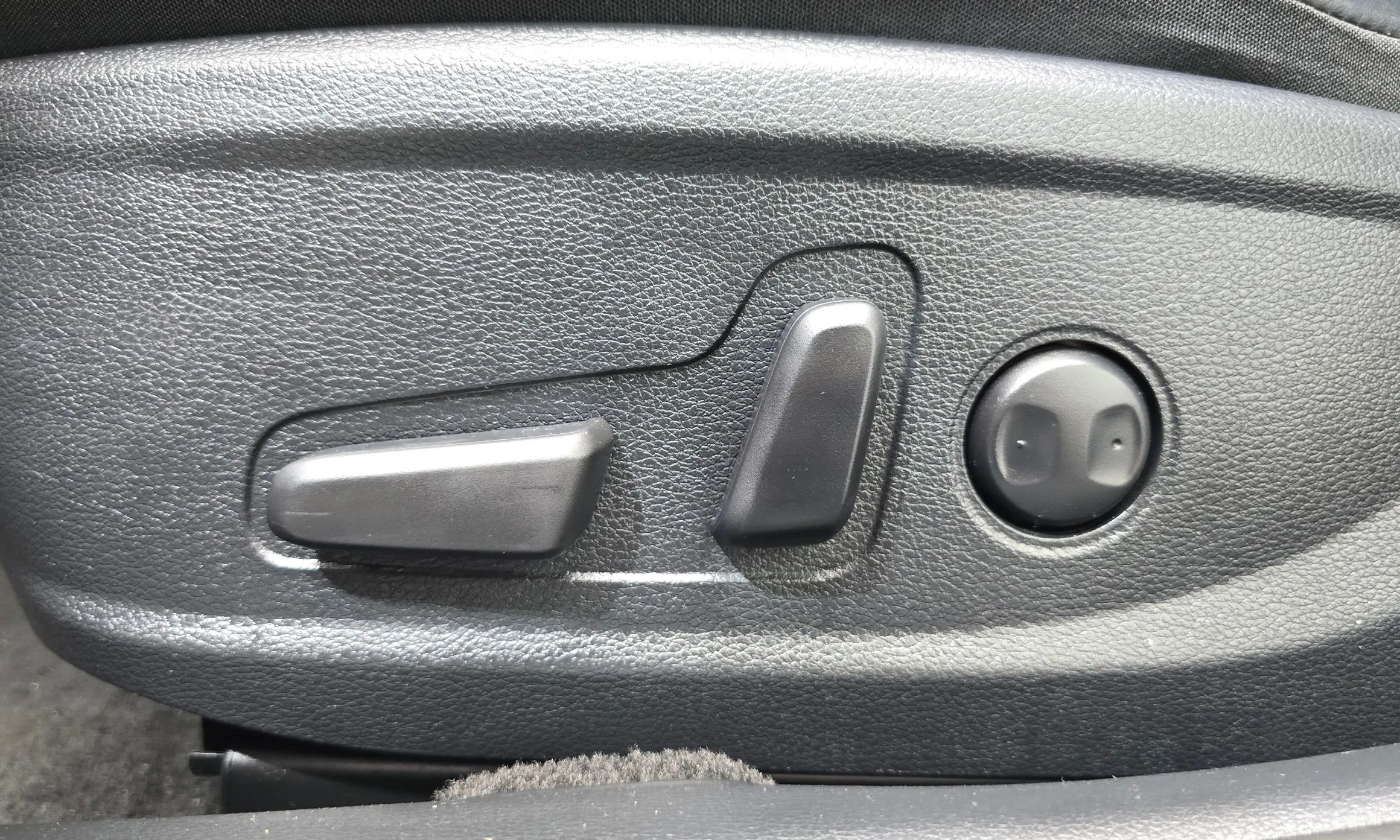 Kia K7 Premier превью 18