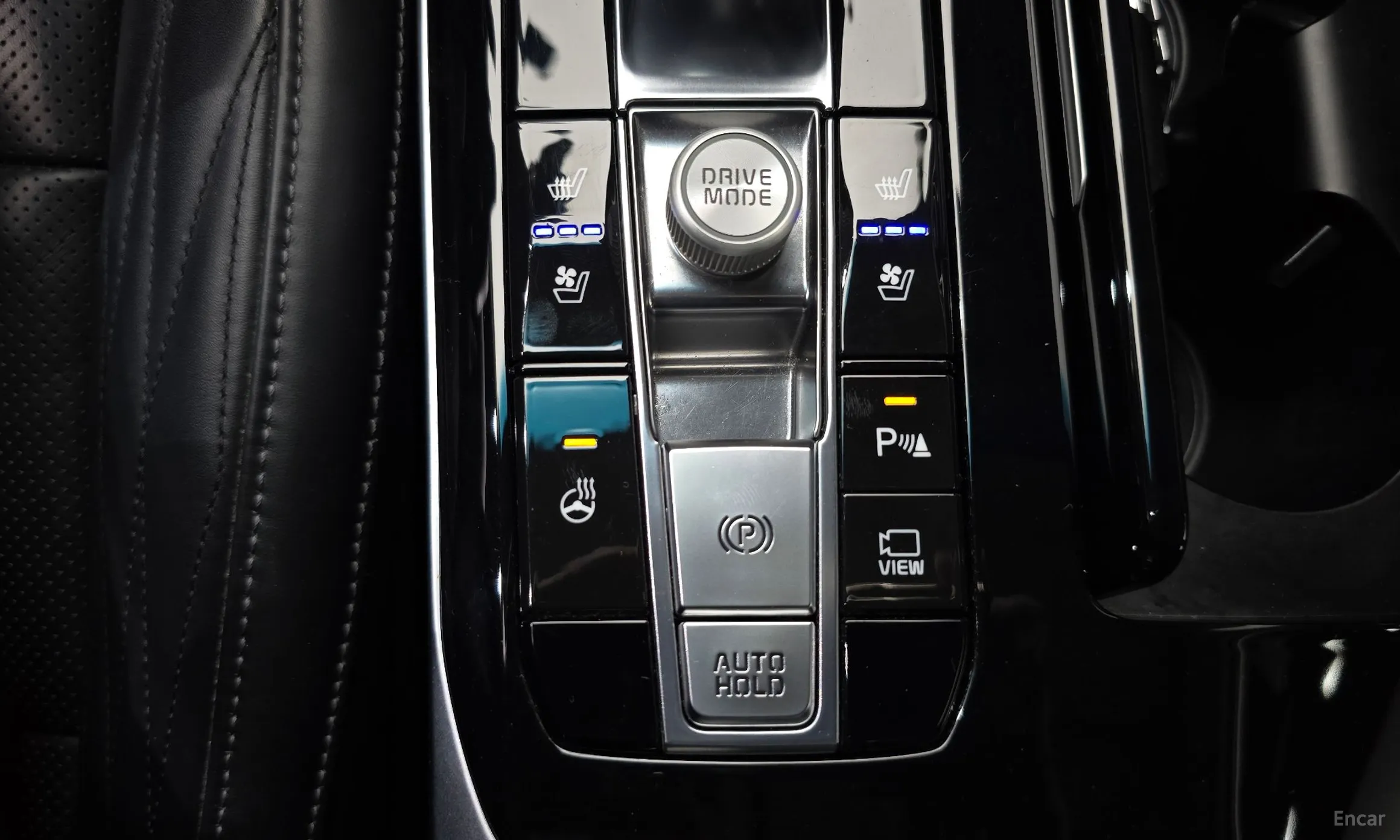 Kia K7 Premier превью 20
