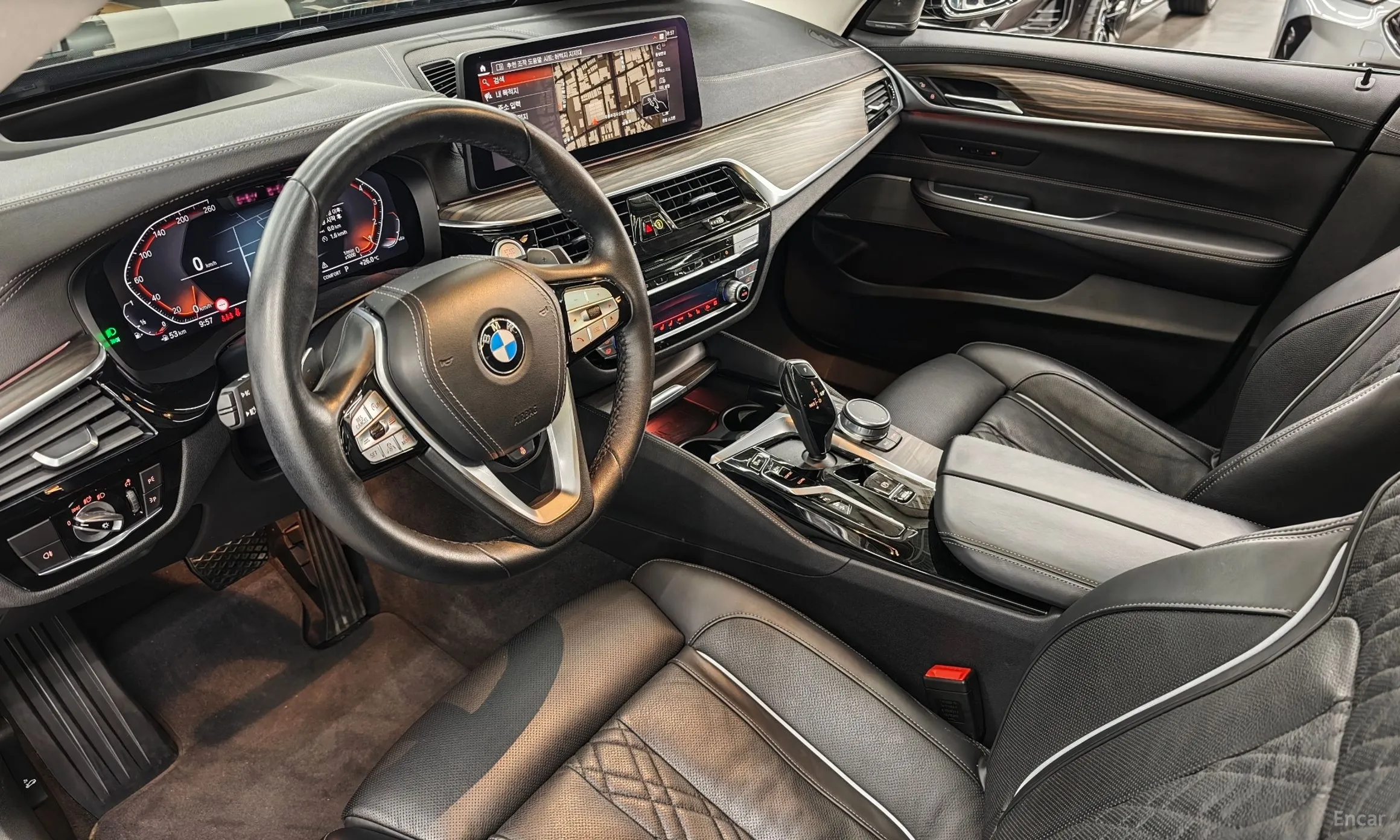 BMW 6-Series GT (G32) превью 10