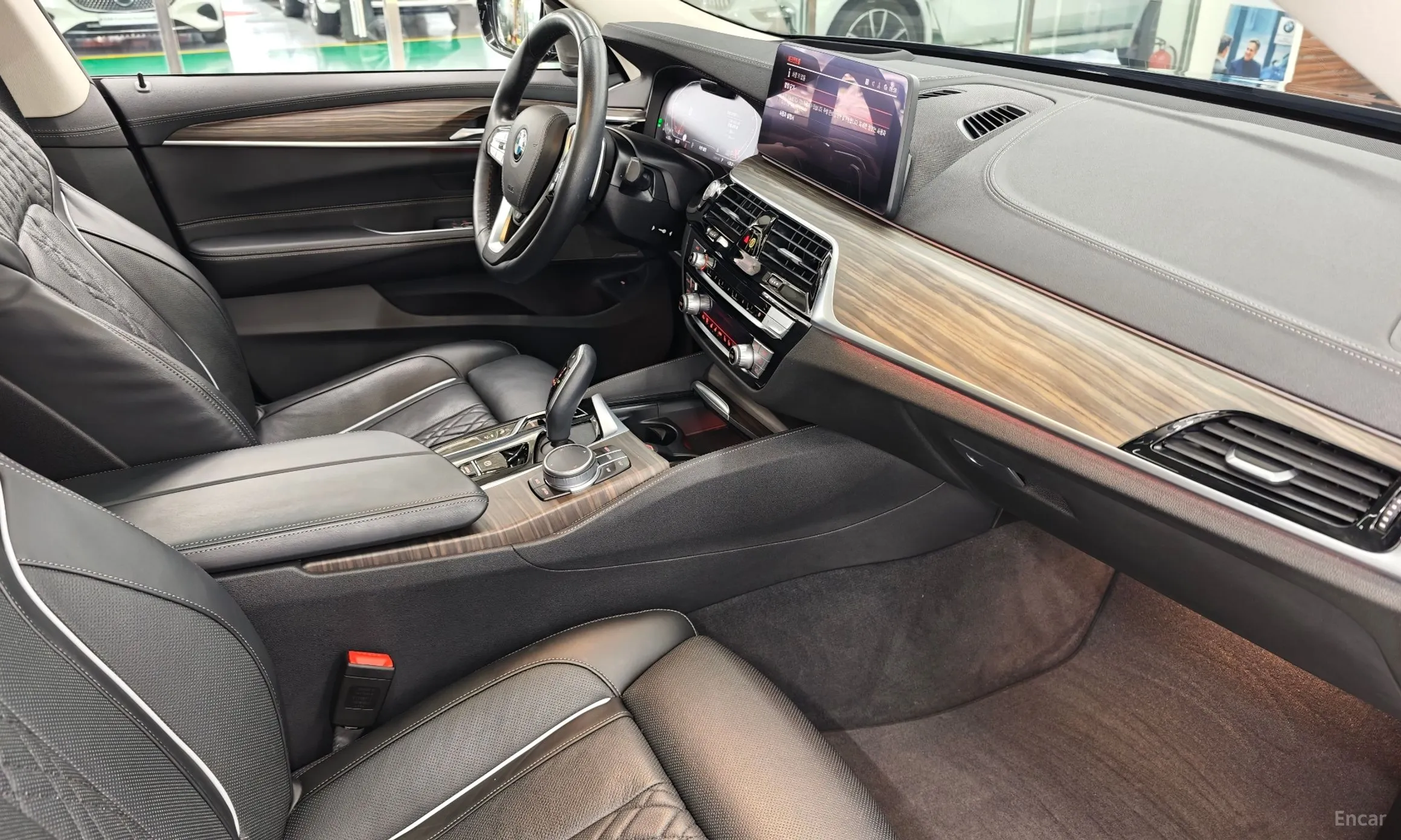 BMW 6-Series GT (G32) превью 20
