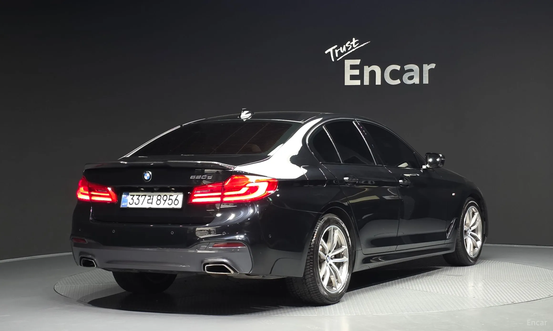 BMW 5 Series (G30)