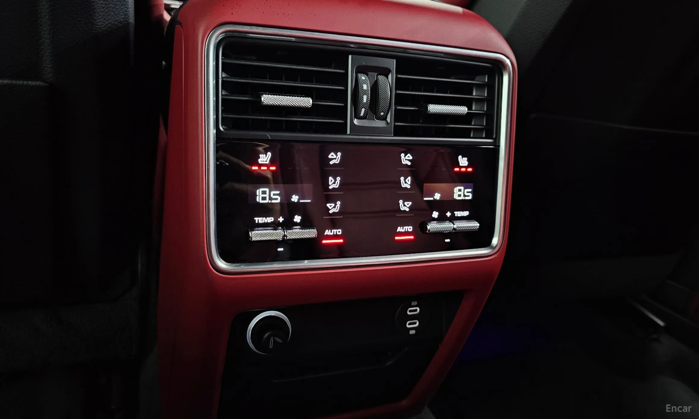 Porsche Cayenne (PO536) превью 17