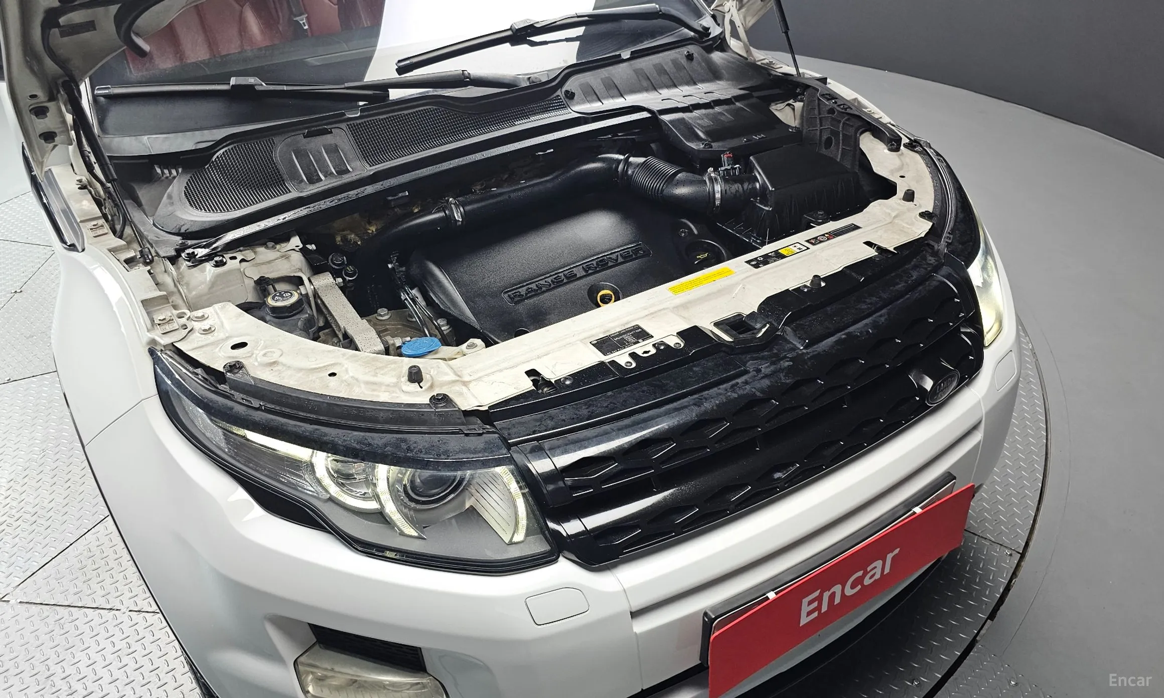 Land Rover Range Rover Evoque превью 6