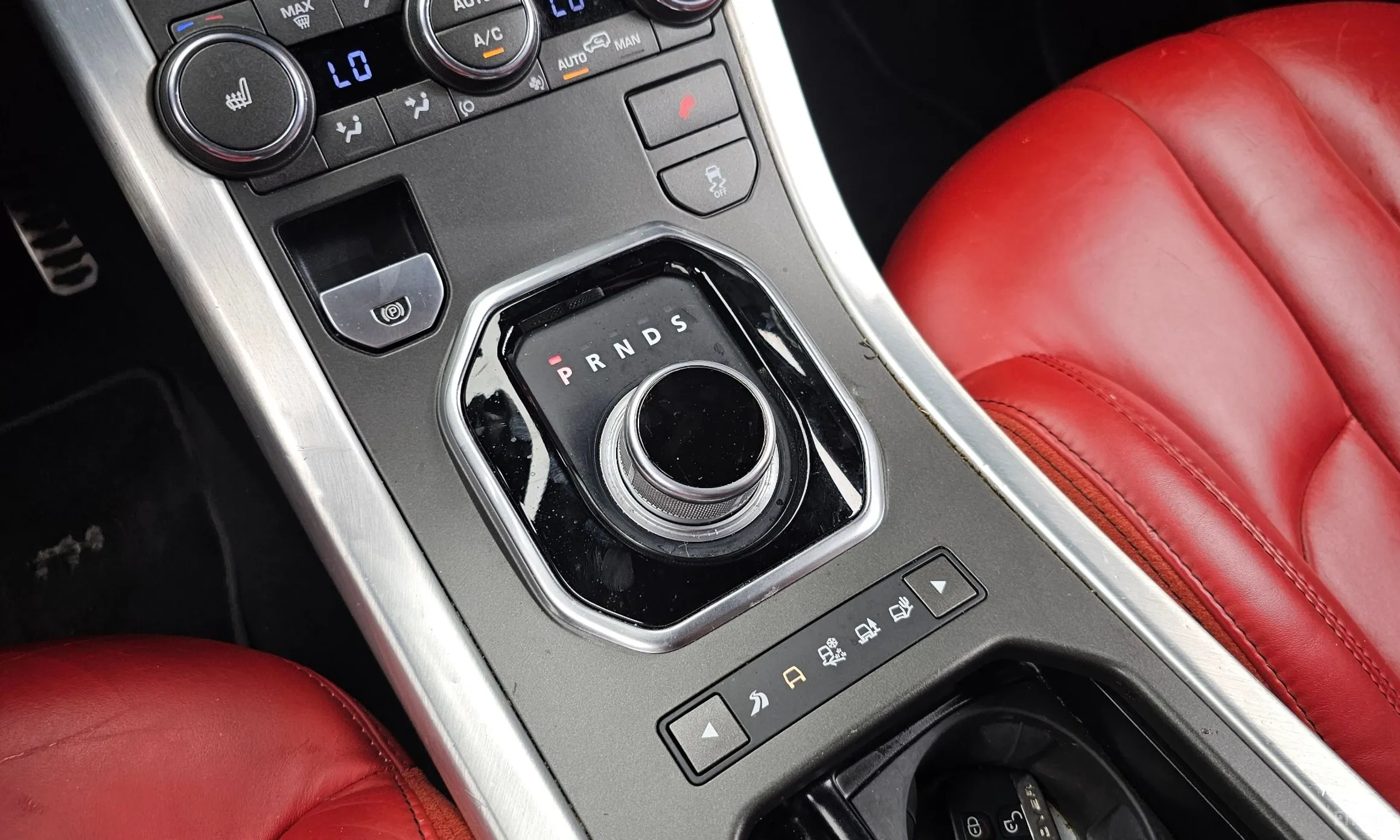 Land Rover Range Rover Evoque превью 9