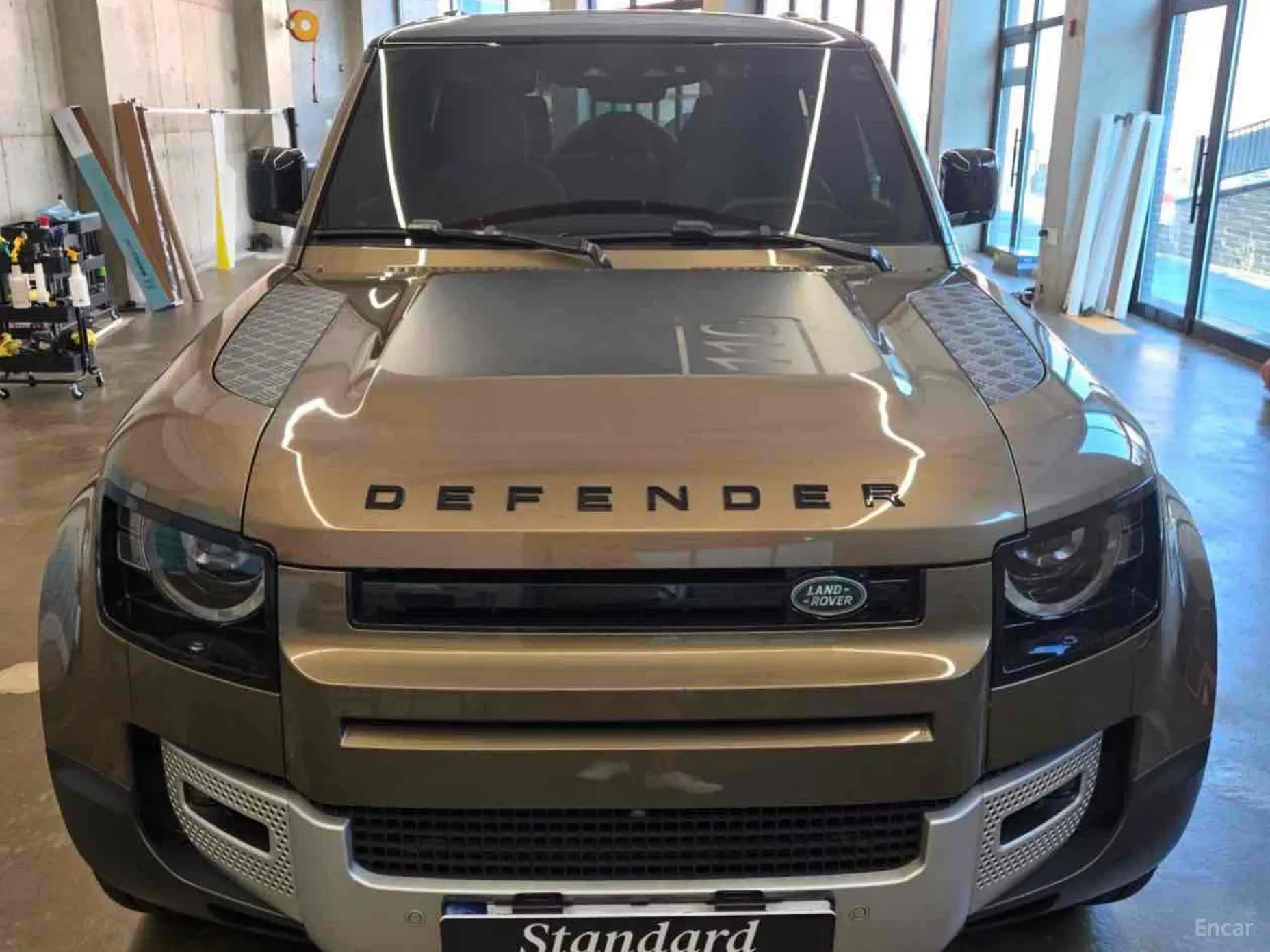 Land Rover Defender (L663)